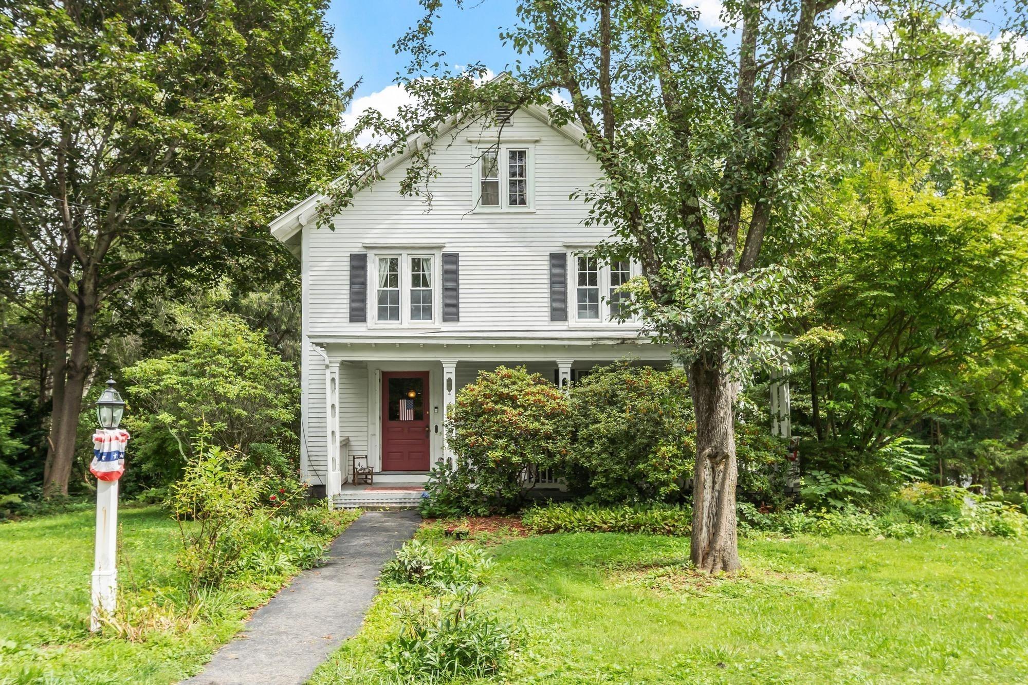 Broad St, Barre, MA 01005
