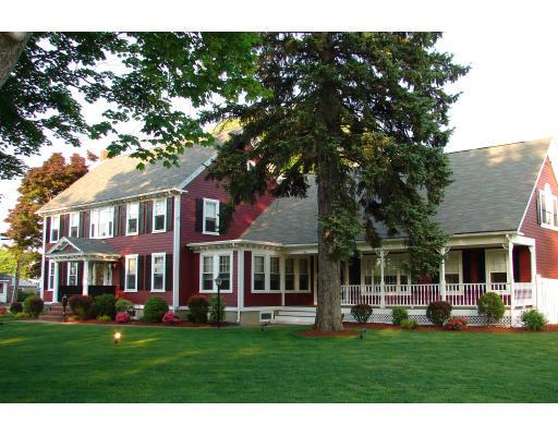 Pleasant St, Tewksbury, MA 01876