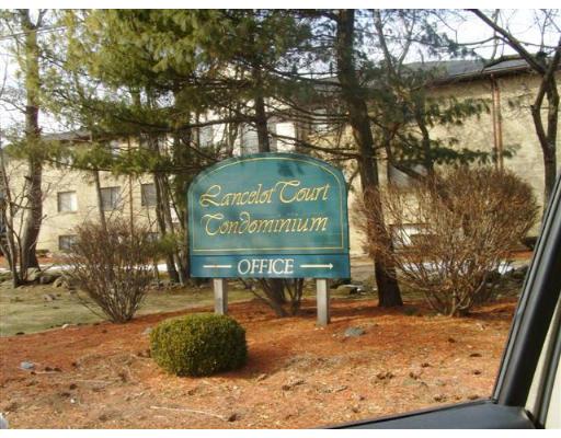 Lancelot Ct, Salem, NH 03079