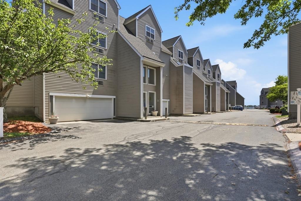 Water St, Beverly, MA 01915