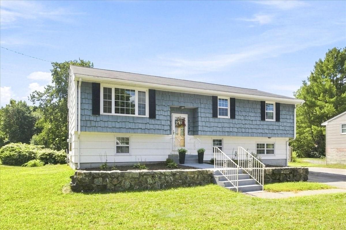 Central St, Stoughton, MA 02072