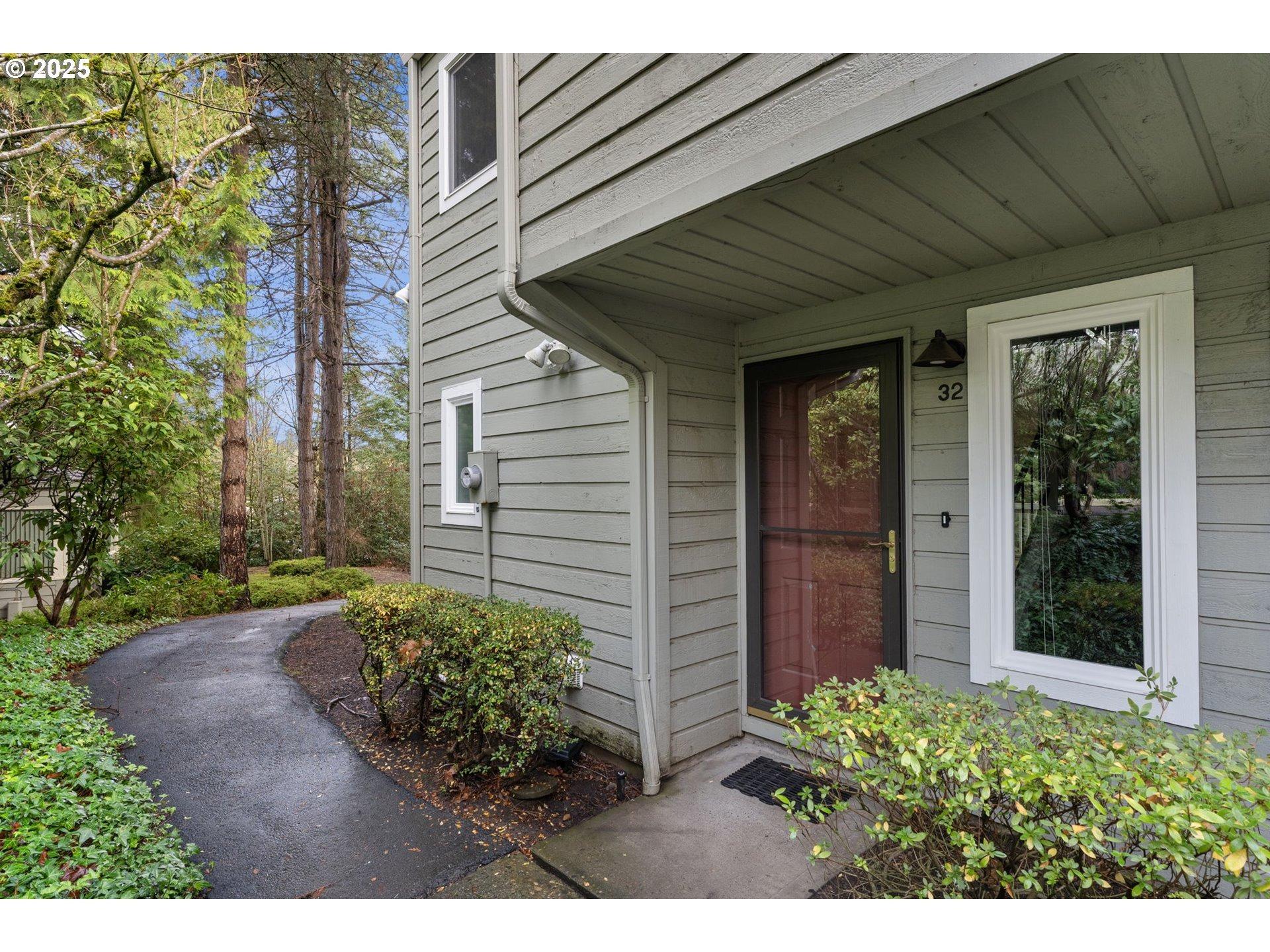 Sw Scholls Ferry Rd, Portland, OR 97225