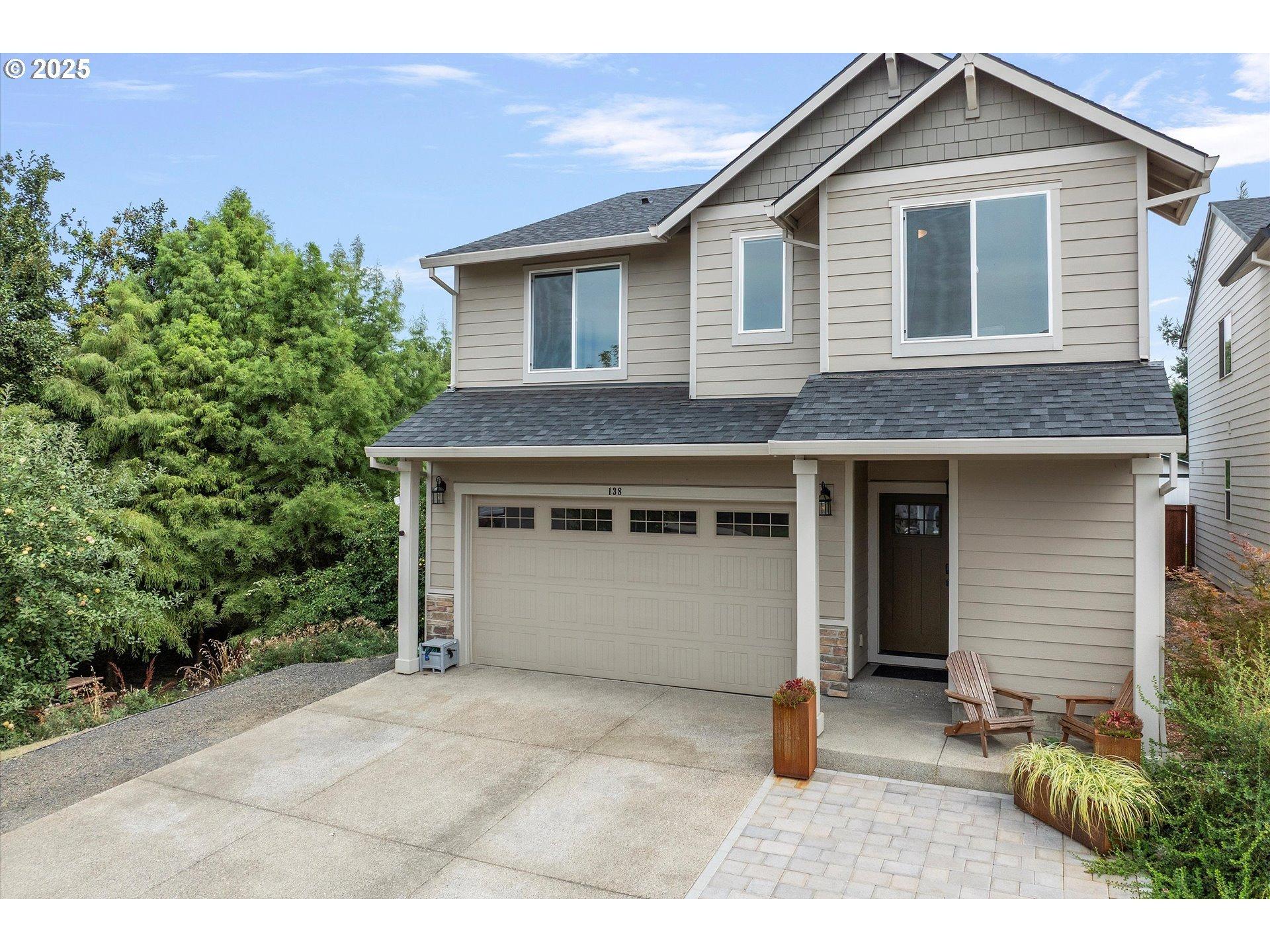 S 7th St, Carlton, OR 97111