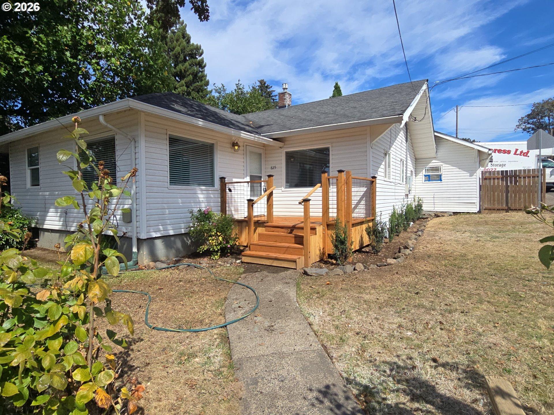Yale Ave, Gladstone, OR 97027