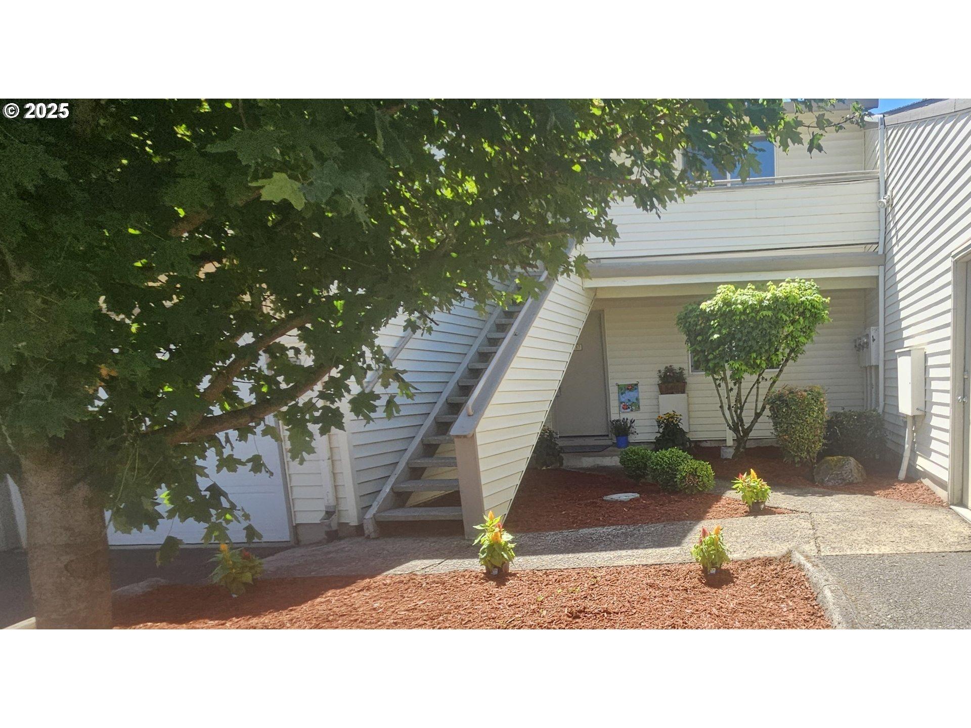 Se 157th Ave, Vancouver, WA 98684