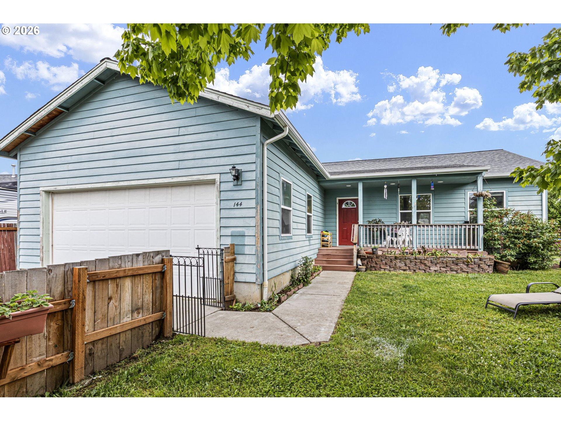 Bunting Ct, Roseburg, OR 97471