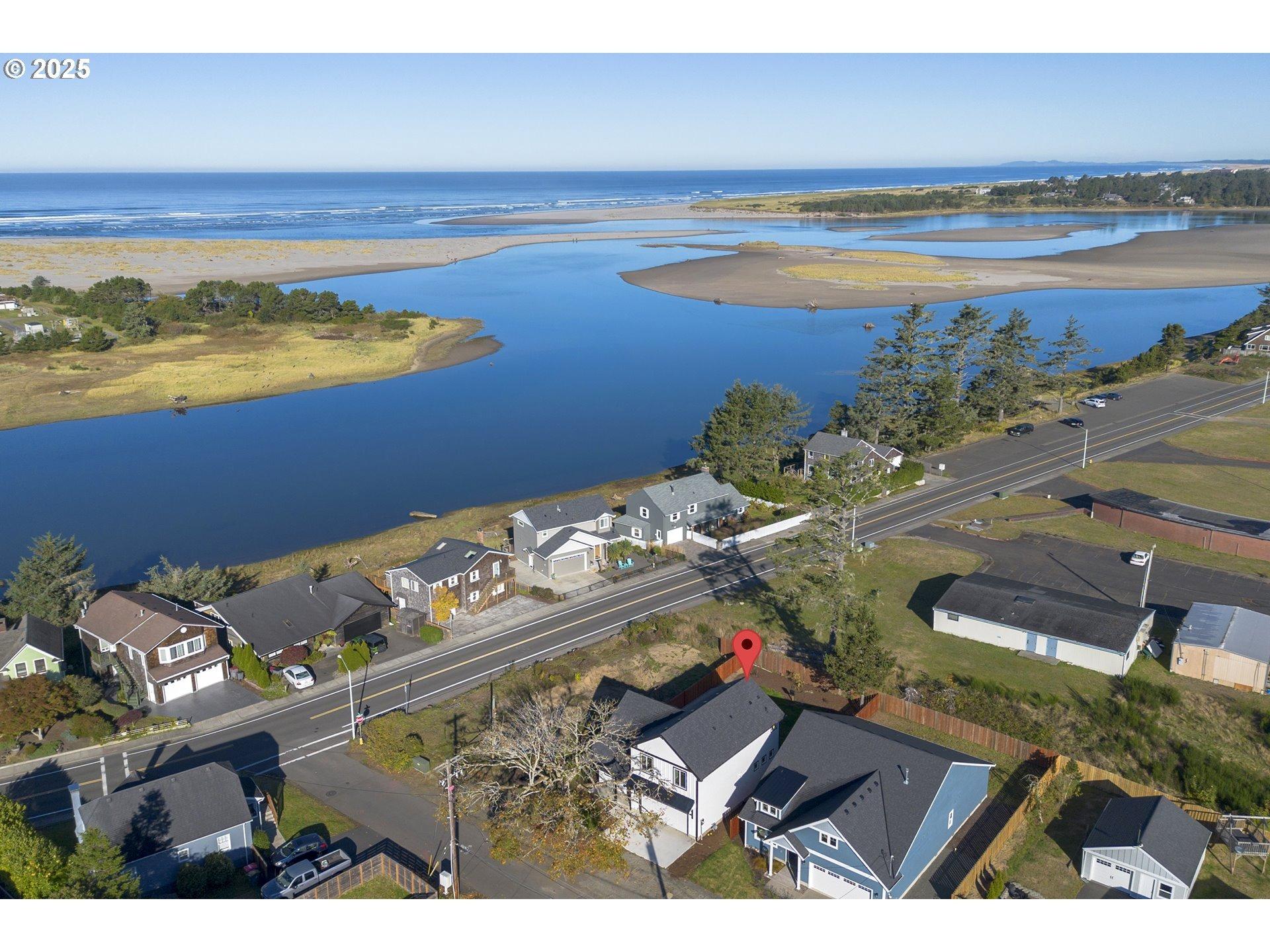 17th Ave, Seaside, OR 97138