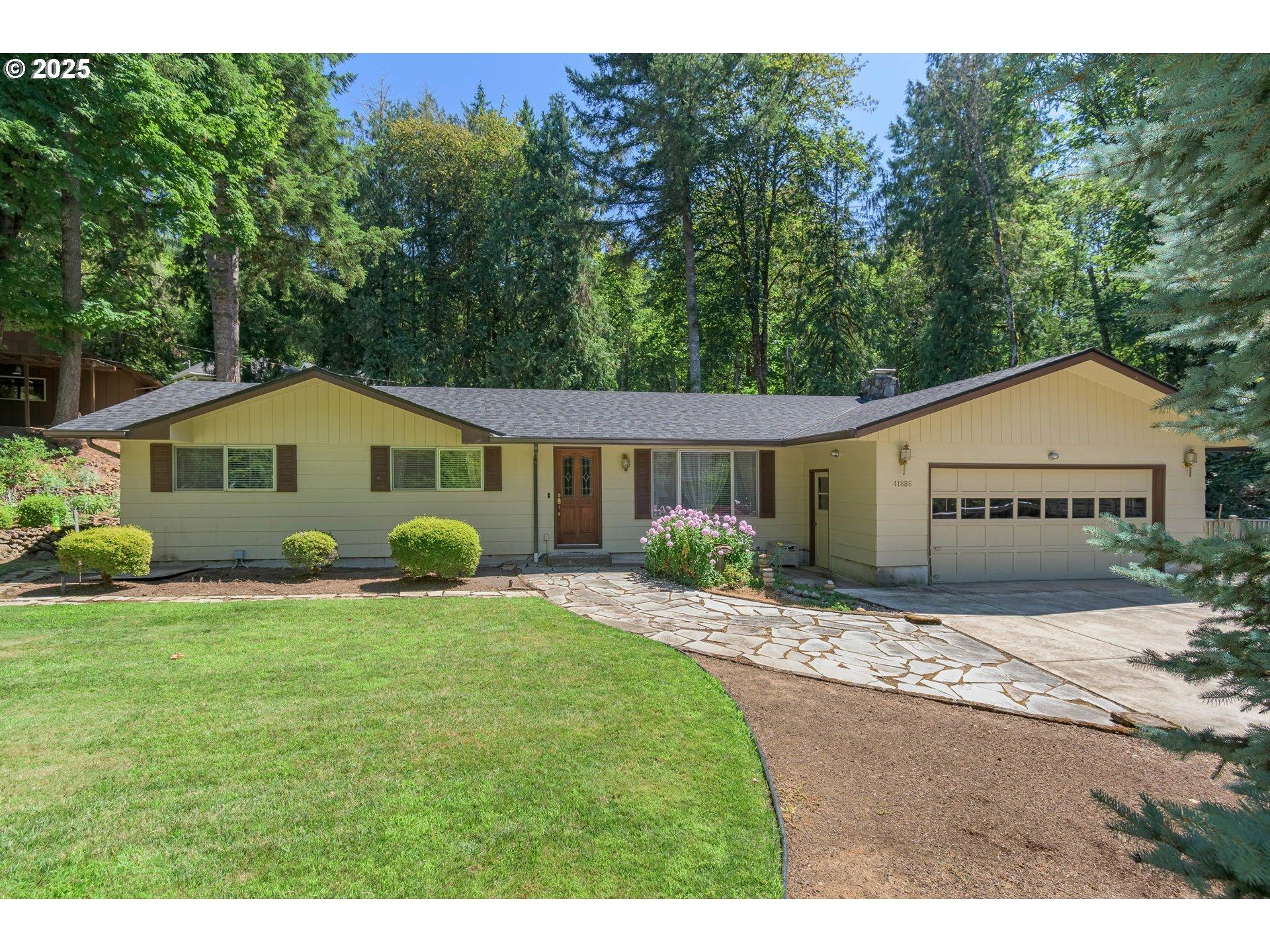 Deerhorn Rd, Springfield, OR 97478