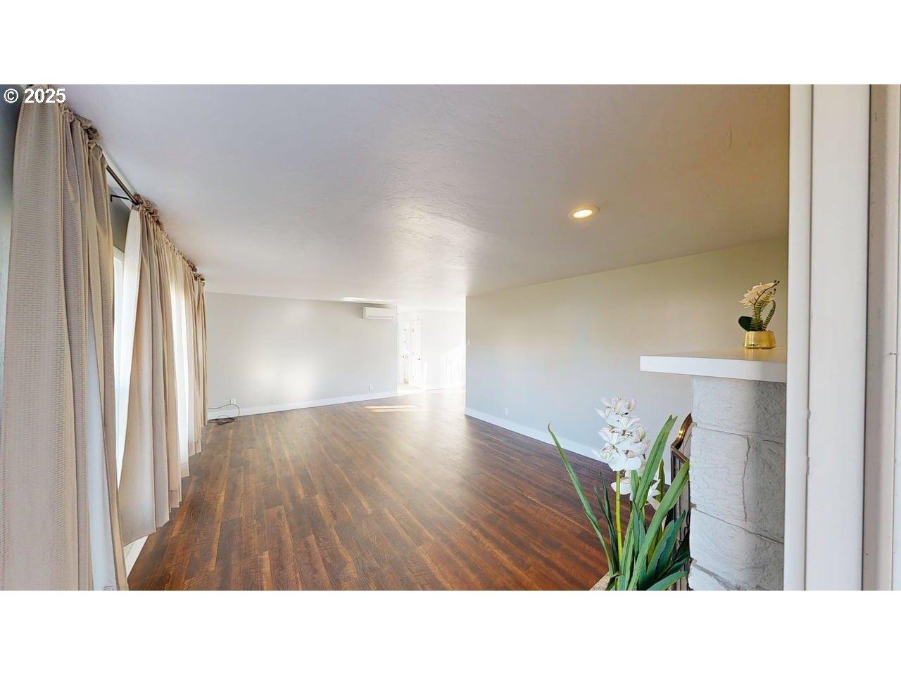 Memory Ln, Brookings, OR 97415