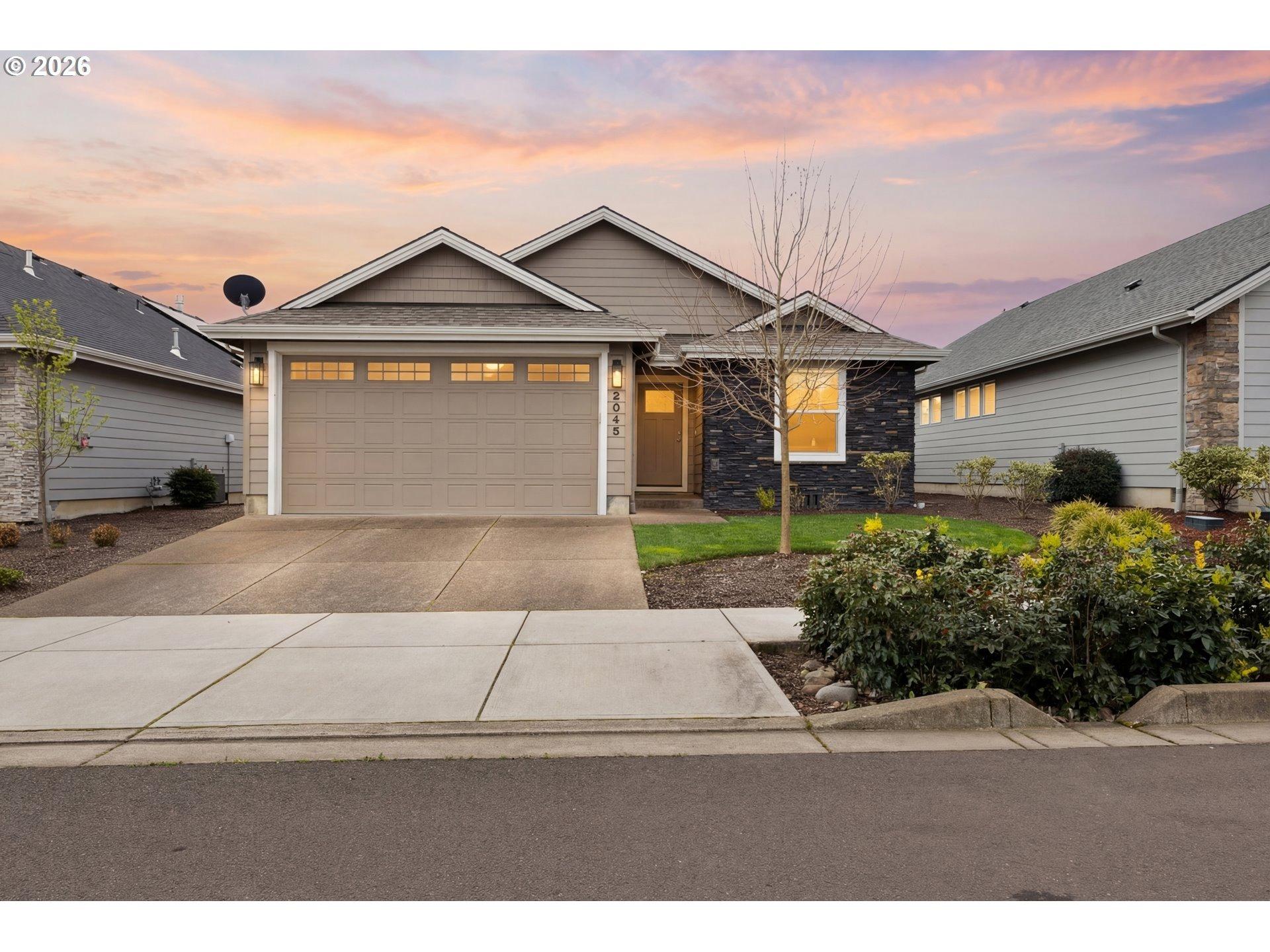Se Academy St, Dallas, OR 97338
