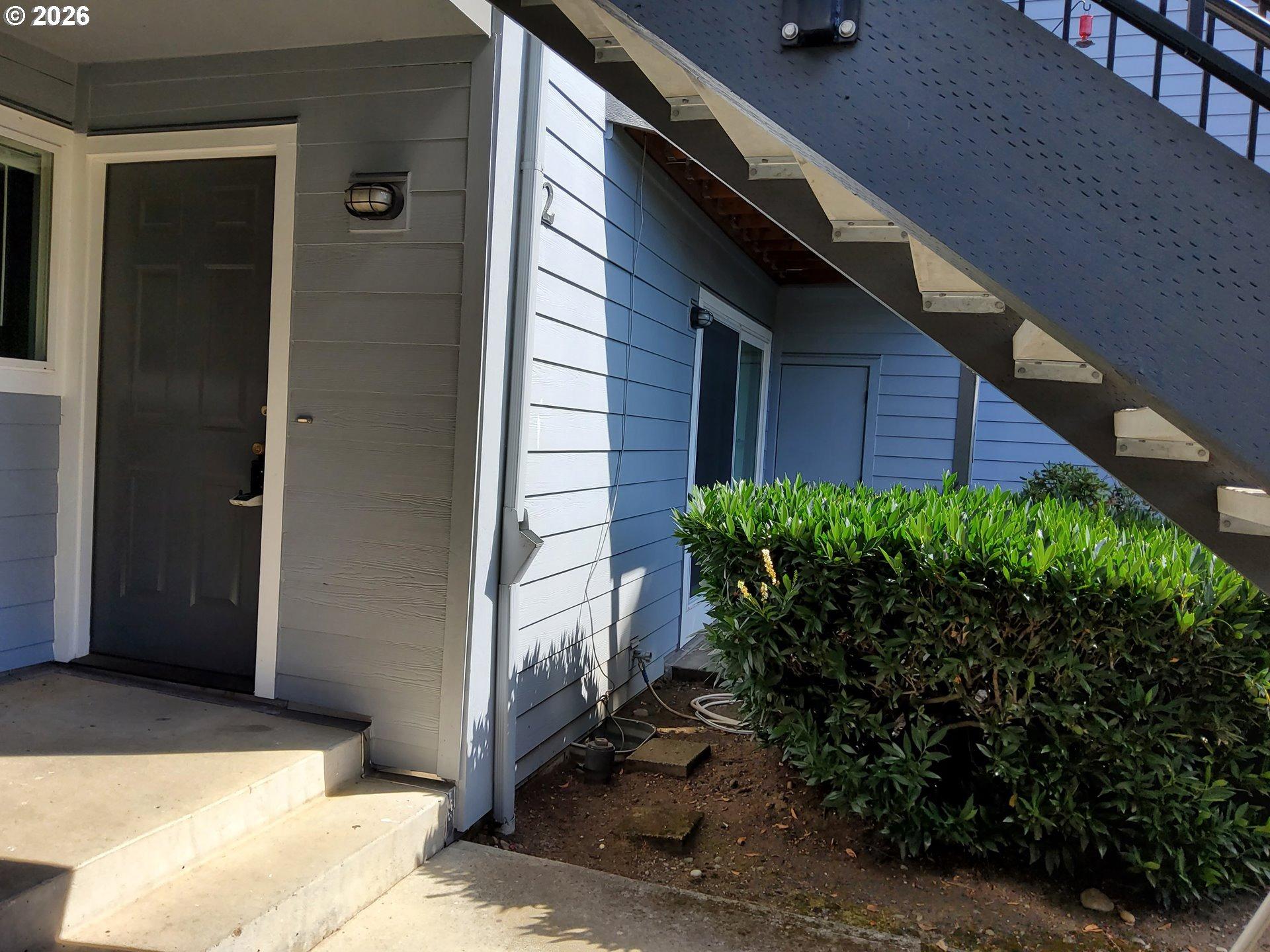 Columbia Ridge Dr, Vancouver, WA 98664