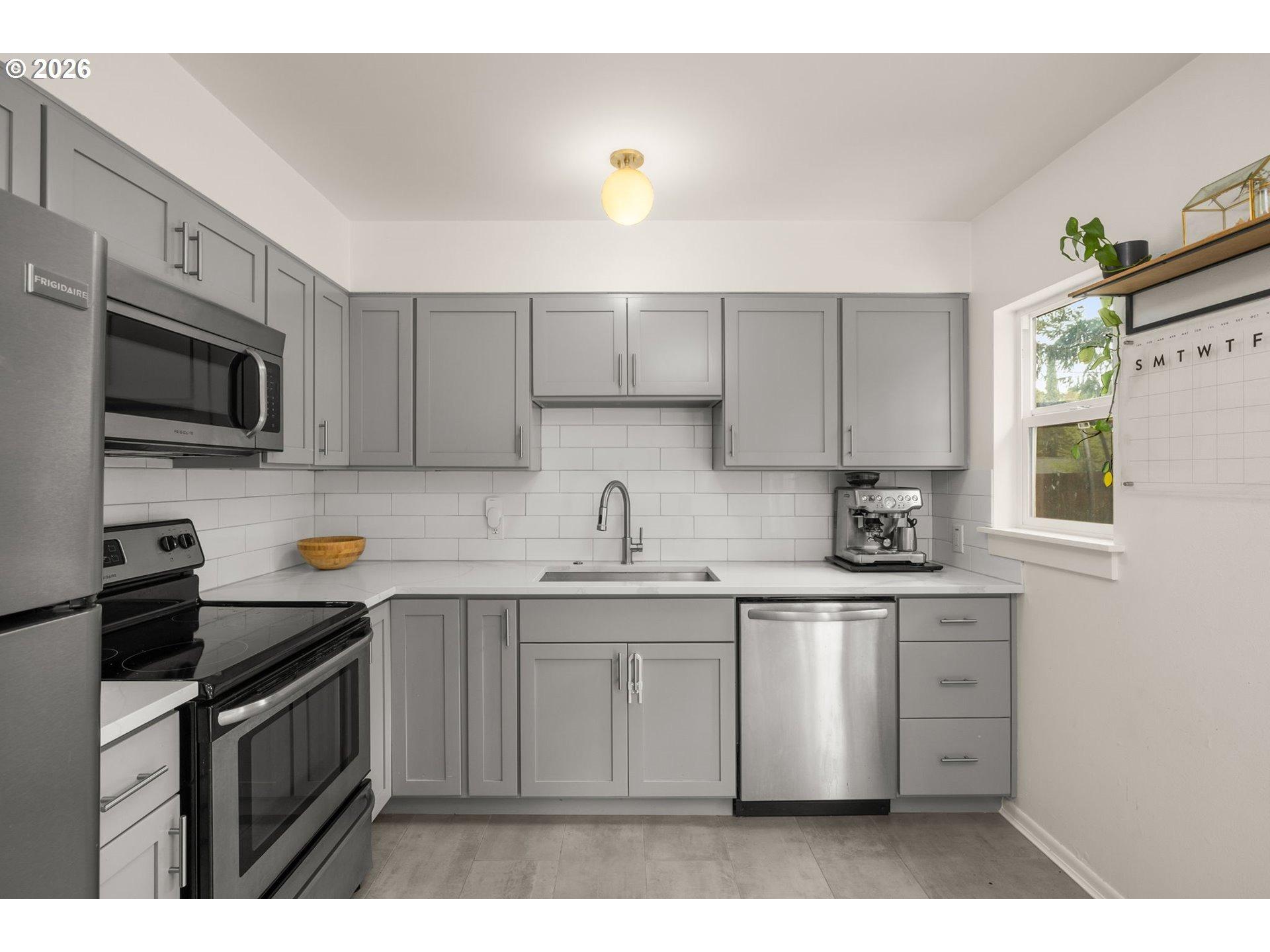 Sw 80th Ave, Portland, OR 97223