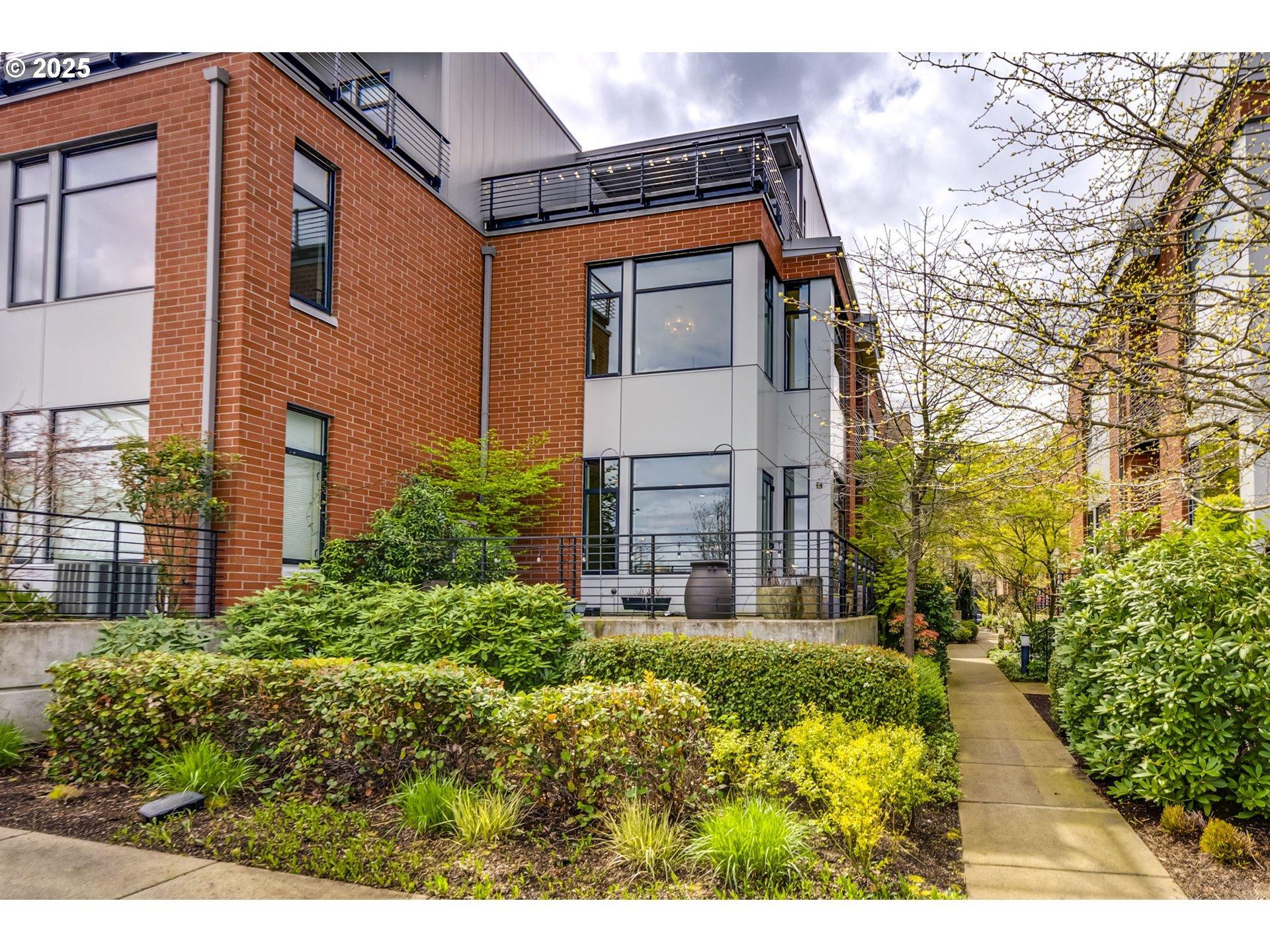 Nw Riverscape St, Portland, OR 97209