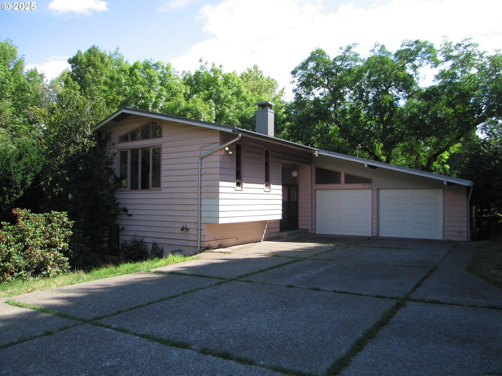 Sw Vista St, Beaverton, OR 97003