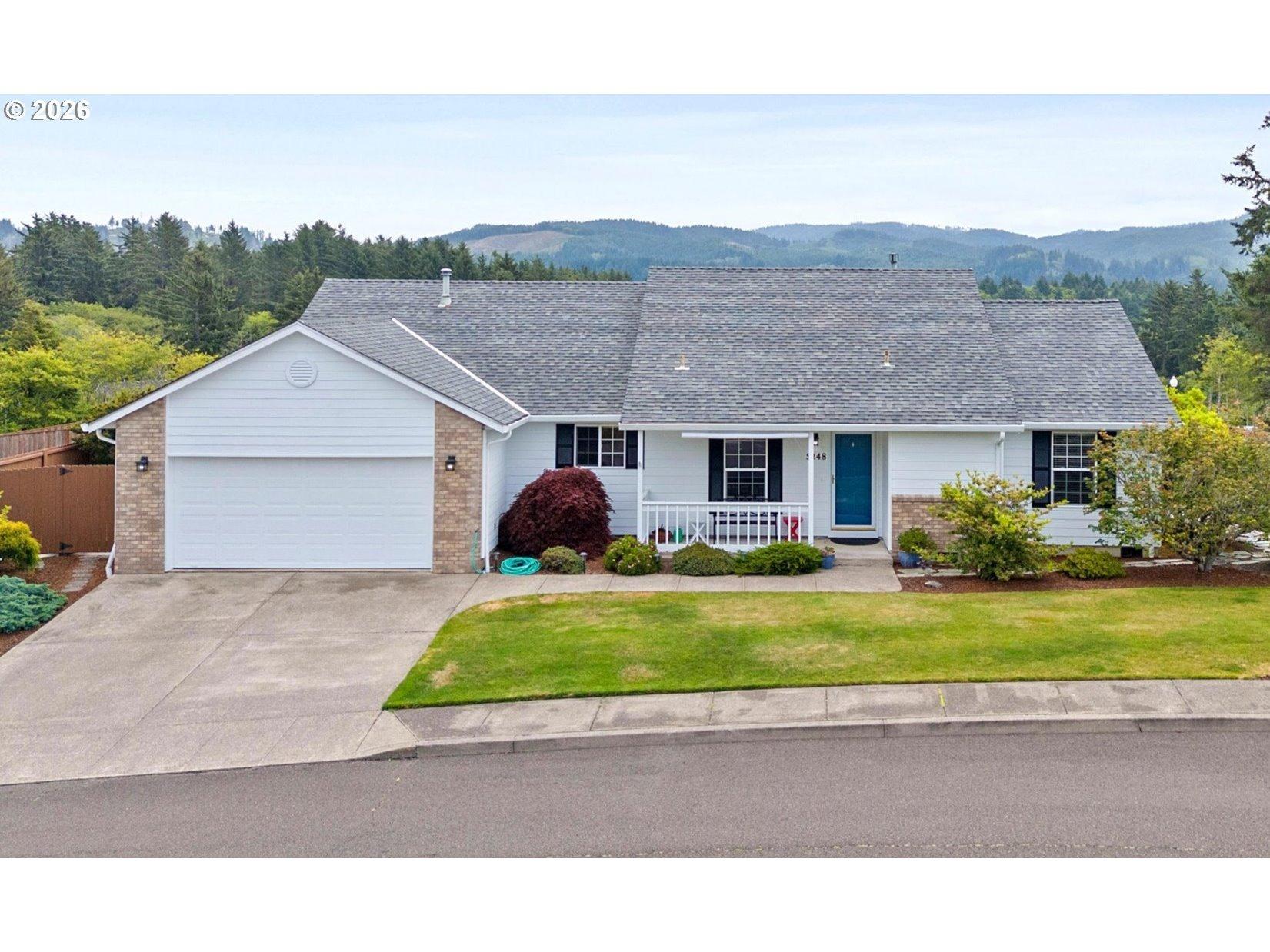 Ne Voyage Ave, Lincoln City, OR 97367