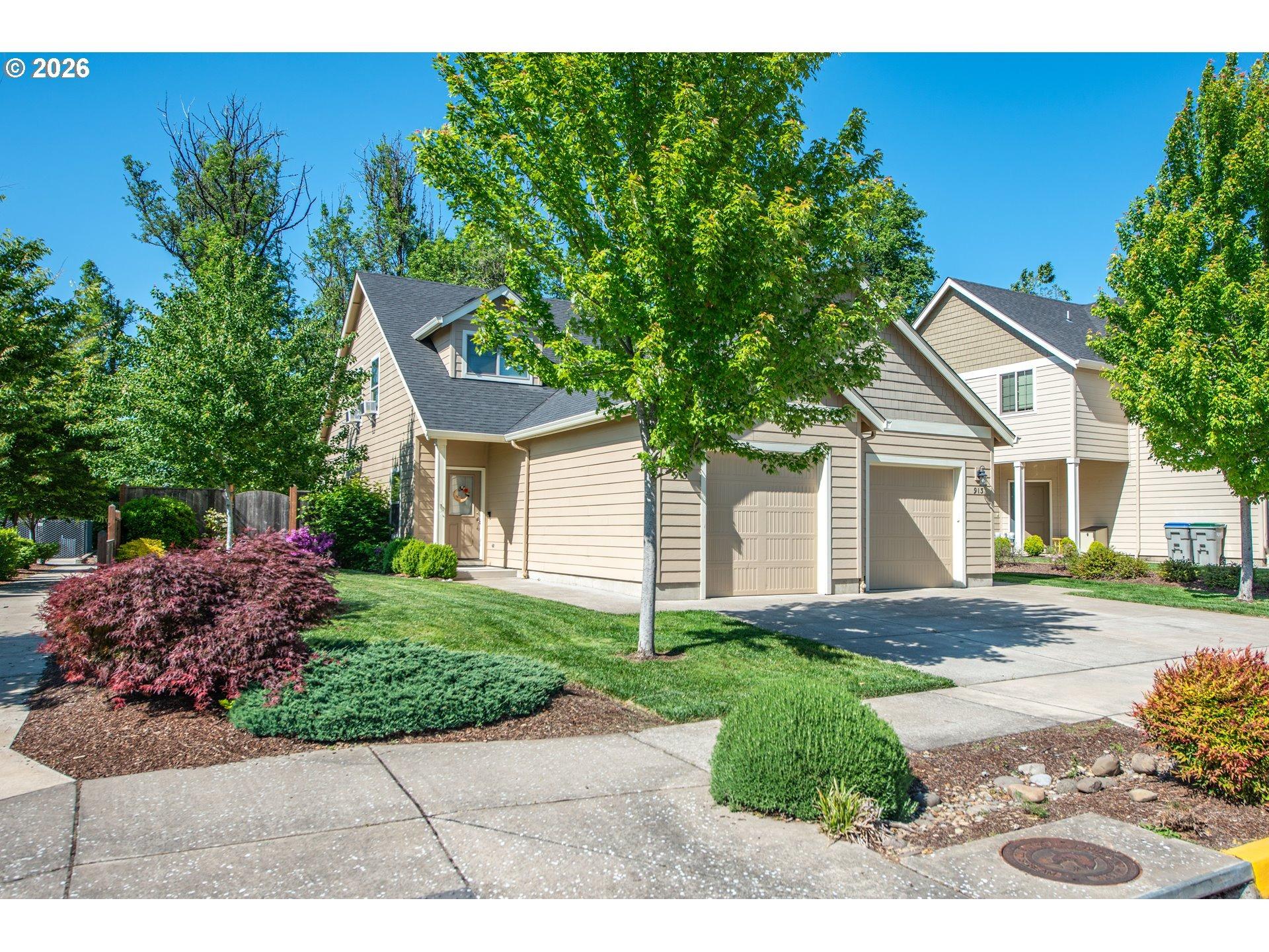 Howard Ave, Eugene, OR 97404