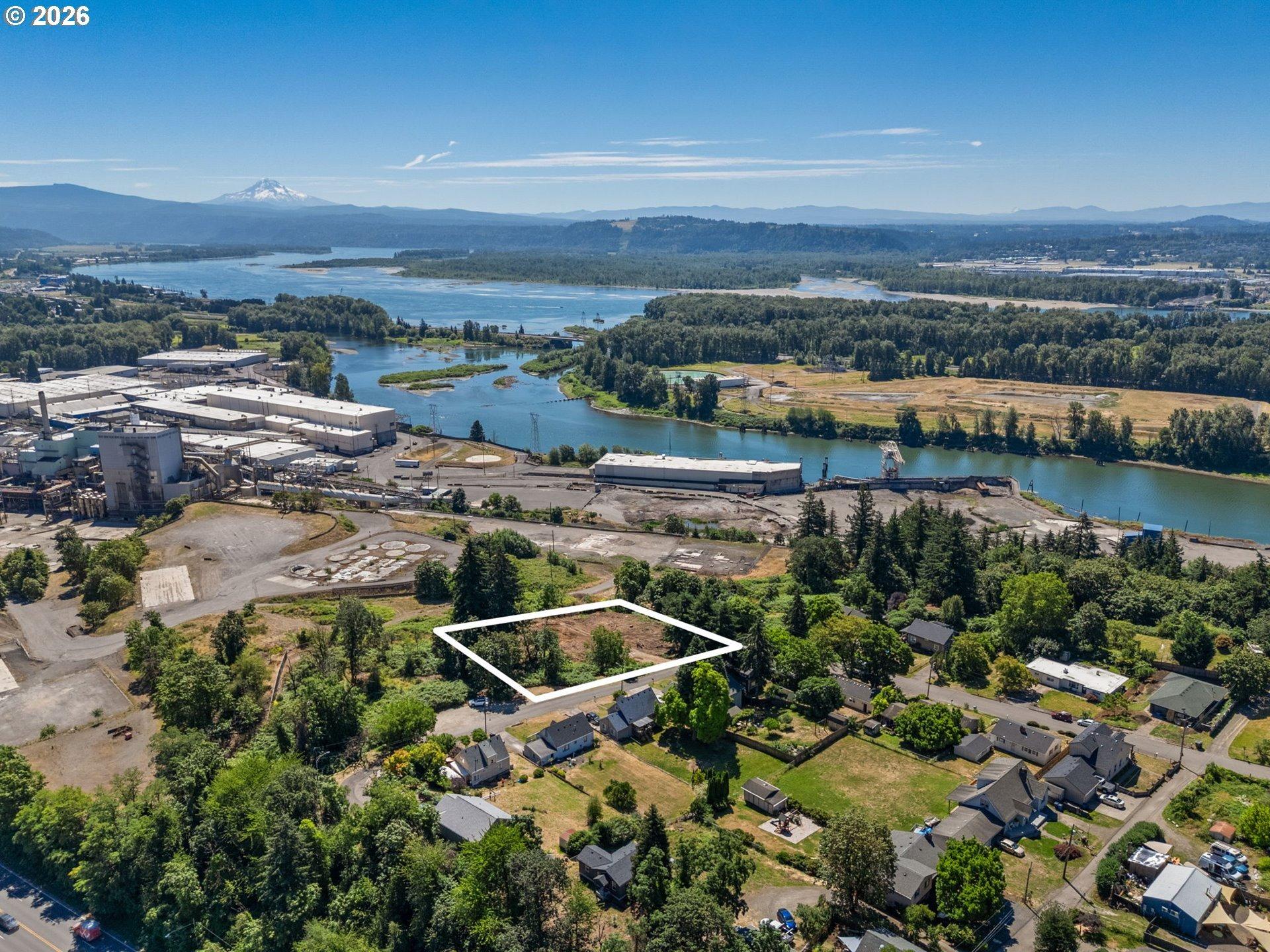 Nw Elm St, Camas, WA 98607