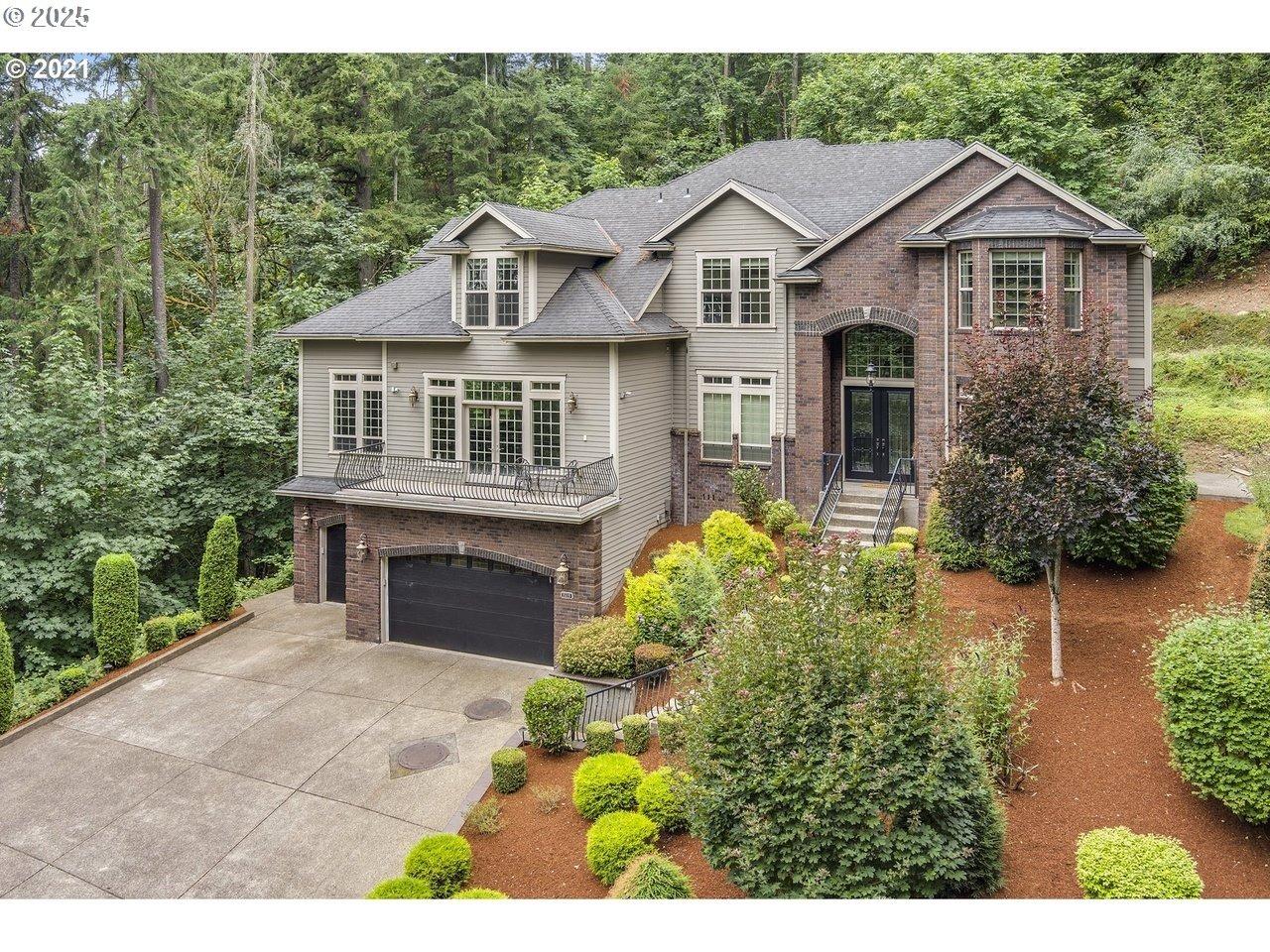 S Hoffman Rd, Oregon City, OR 97045