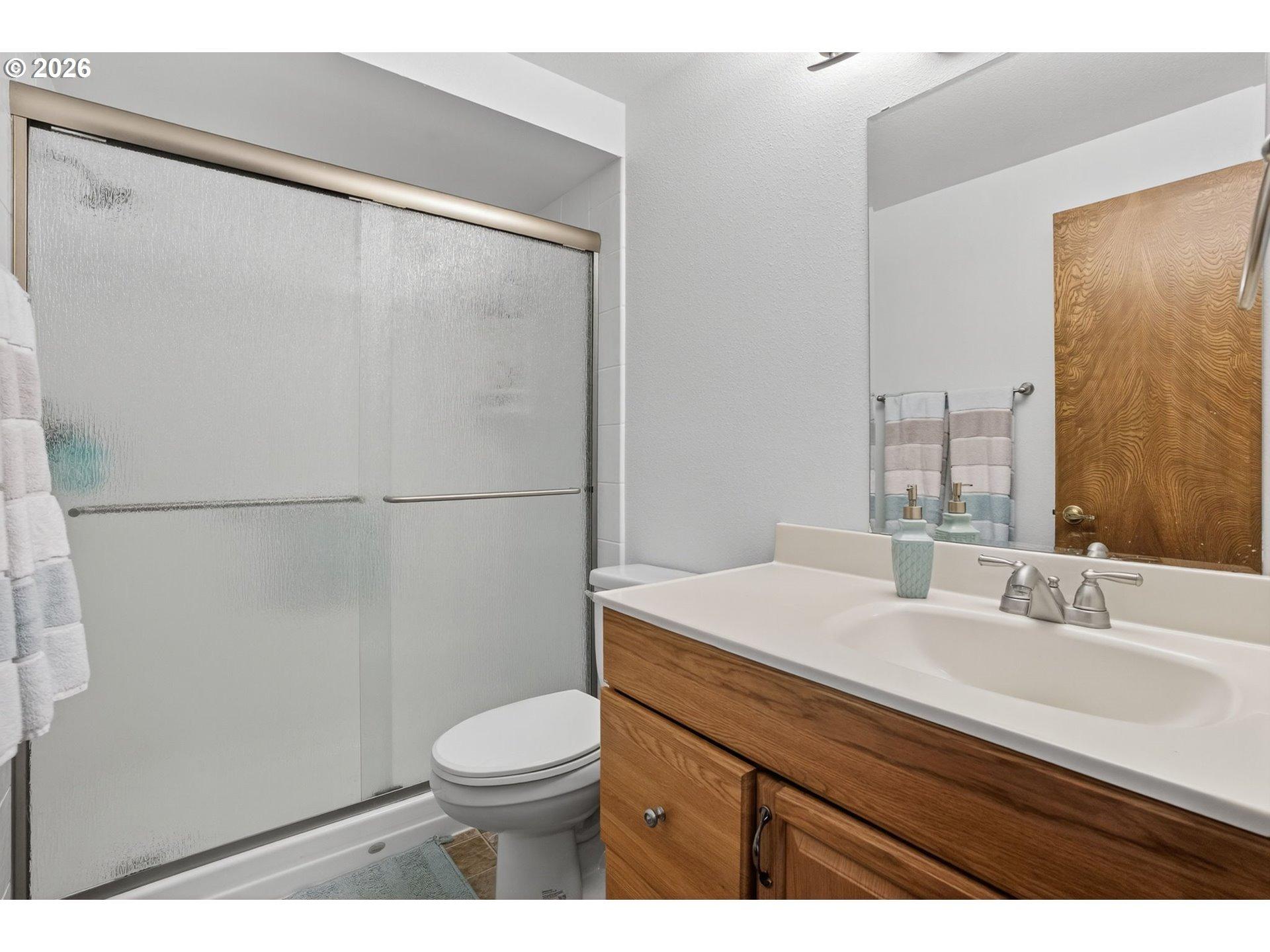 Riverview Dr, West Linn, OR 97068