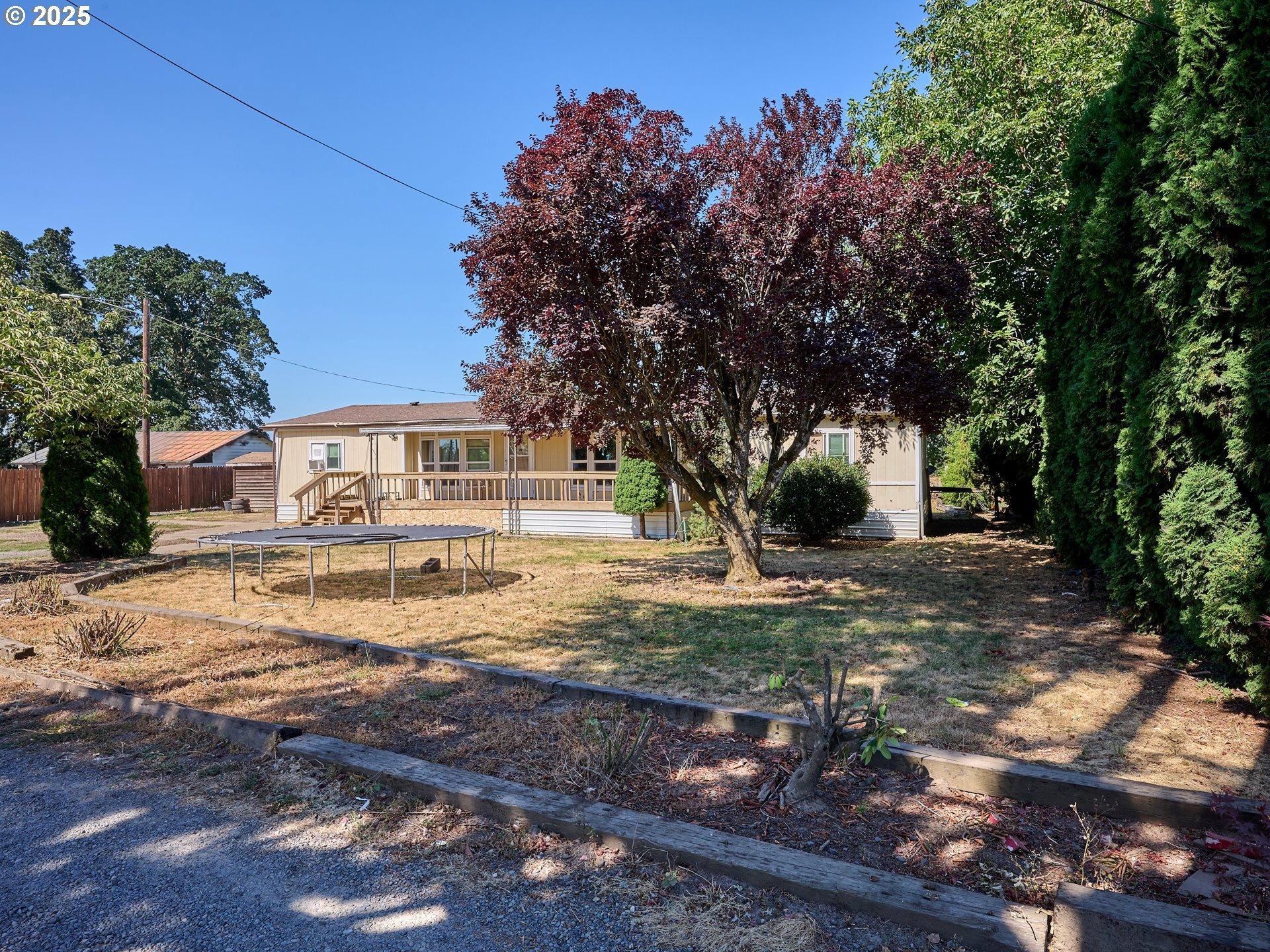Brown St, Woodburn, OR 97071