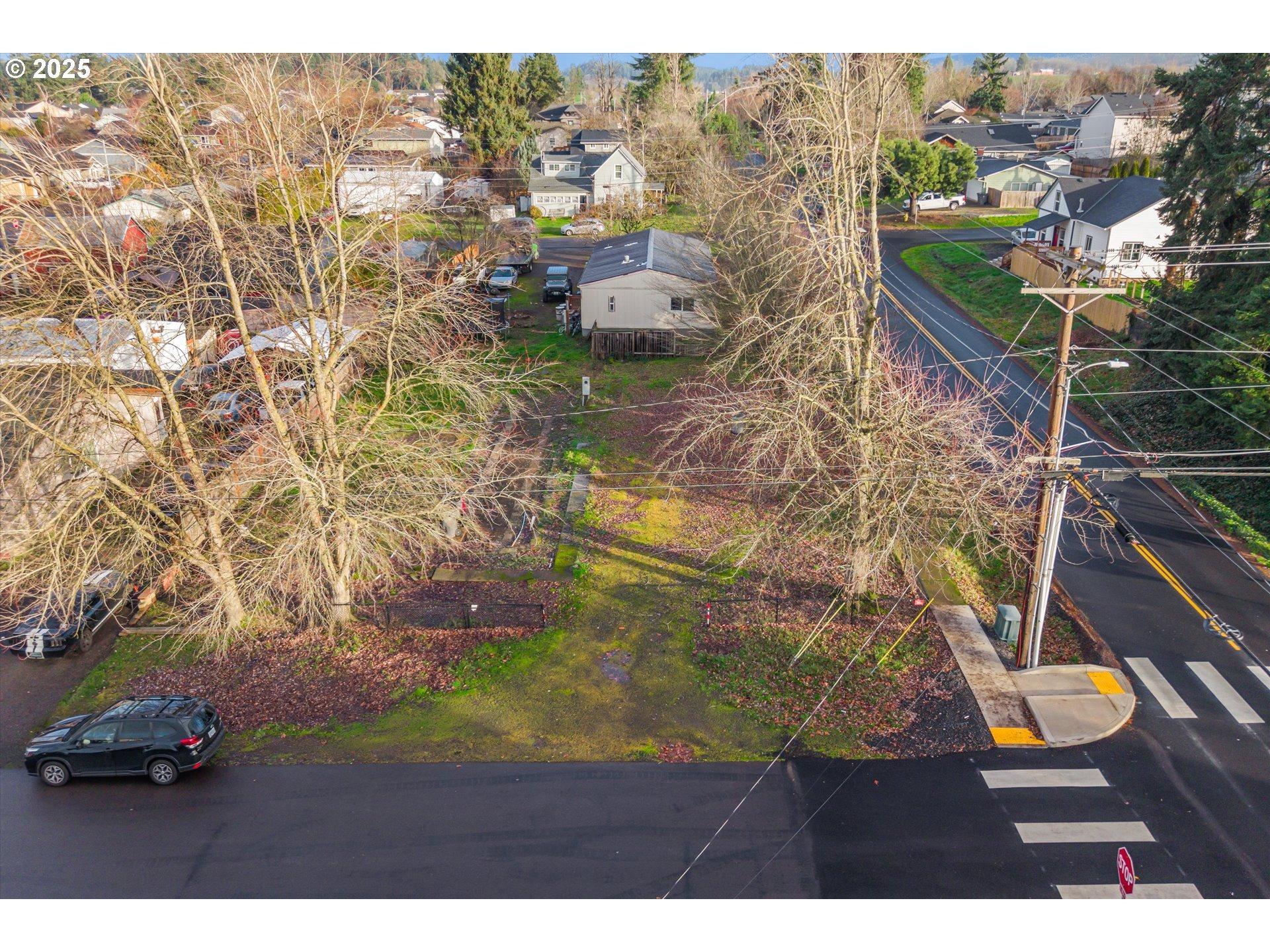 E 7th St, Lafayette, OR 97127