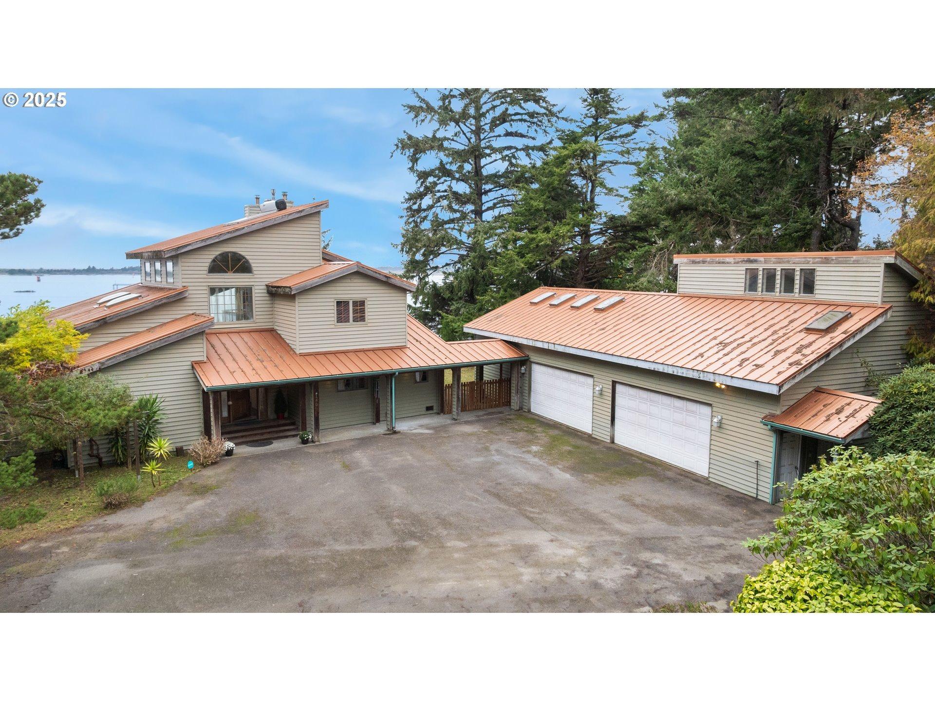 Seagate Ave, Coos Bay, OR 97420