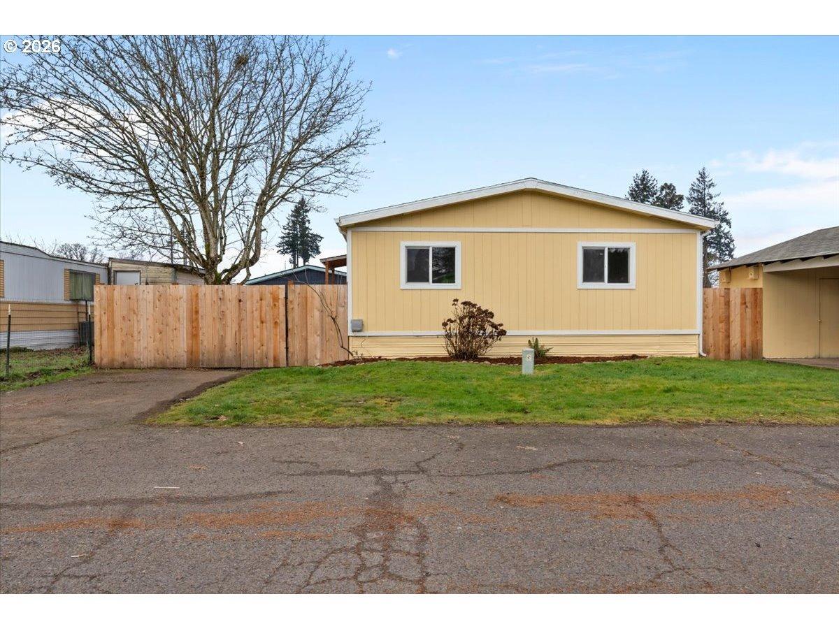 Golf Club Rd Se, Stayton, OR 97383