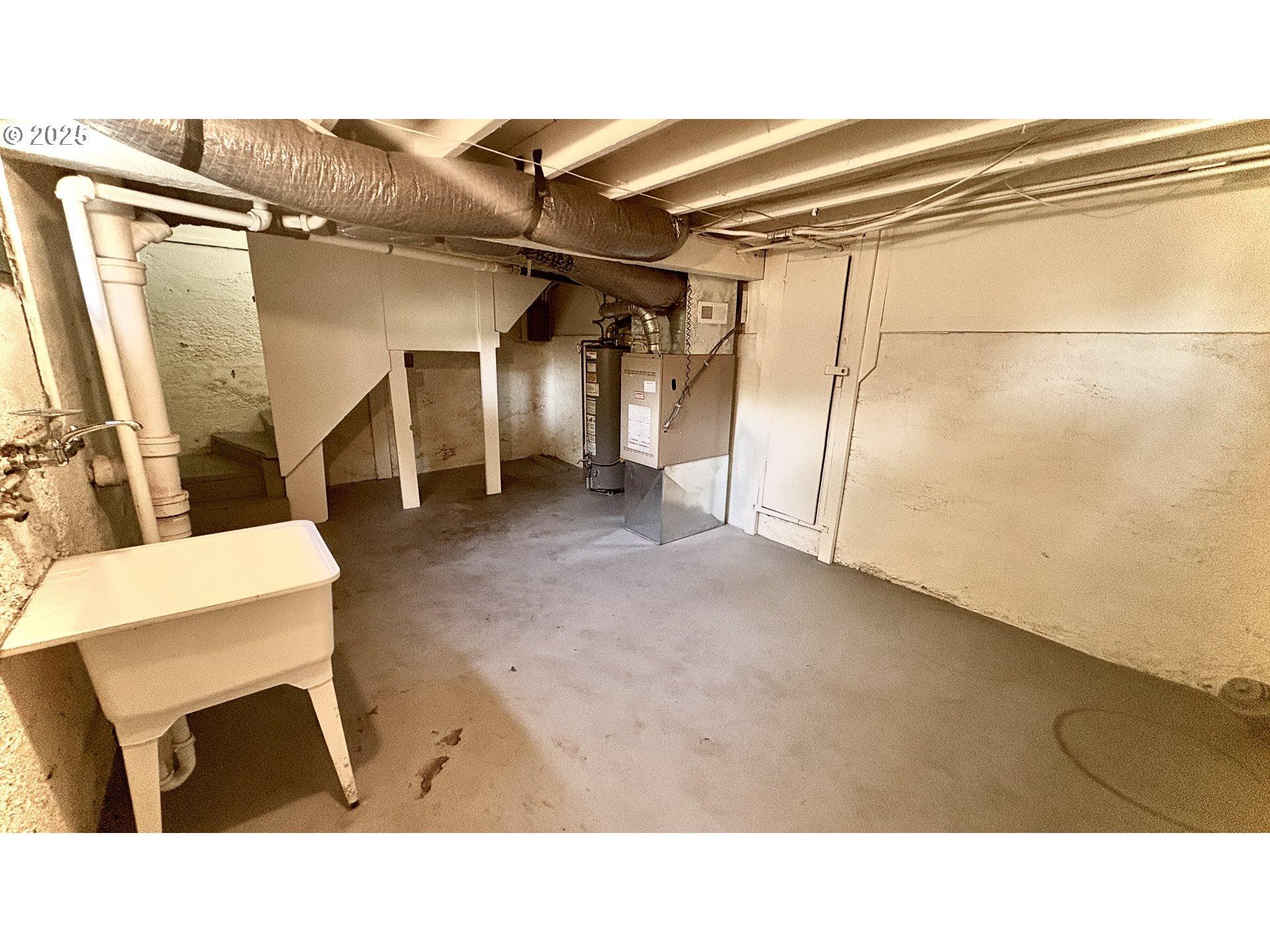 Ne Glisan St, Portland, OR 97213