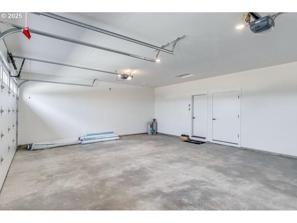 S Arwana Ln, Ridgefield, WA 98642