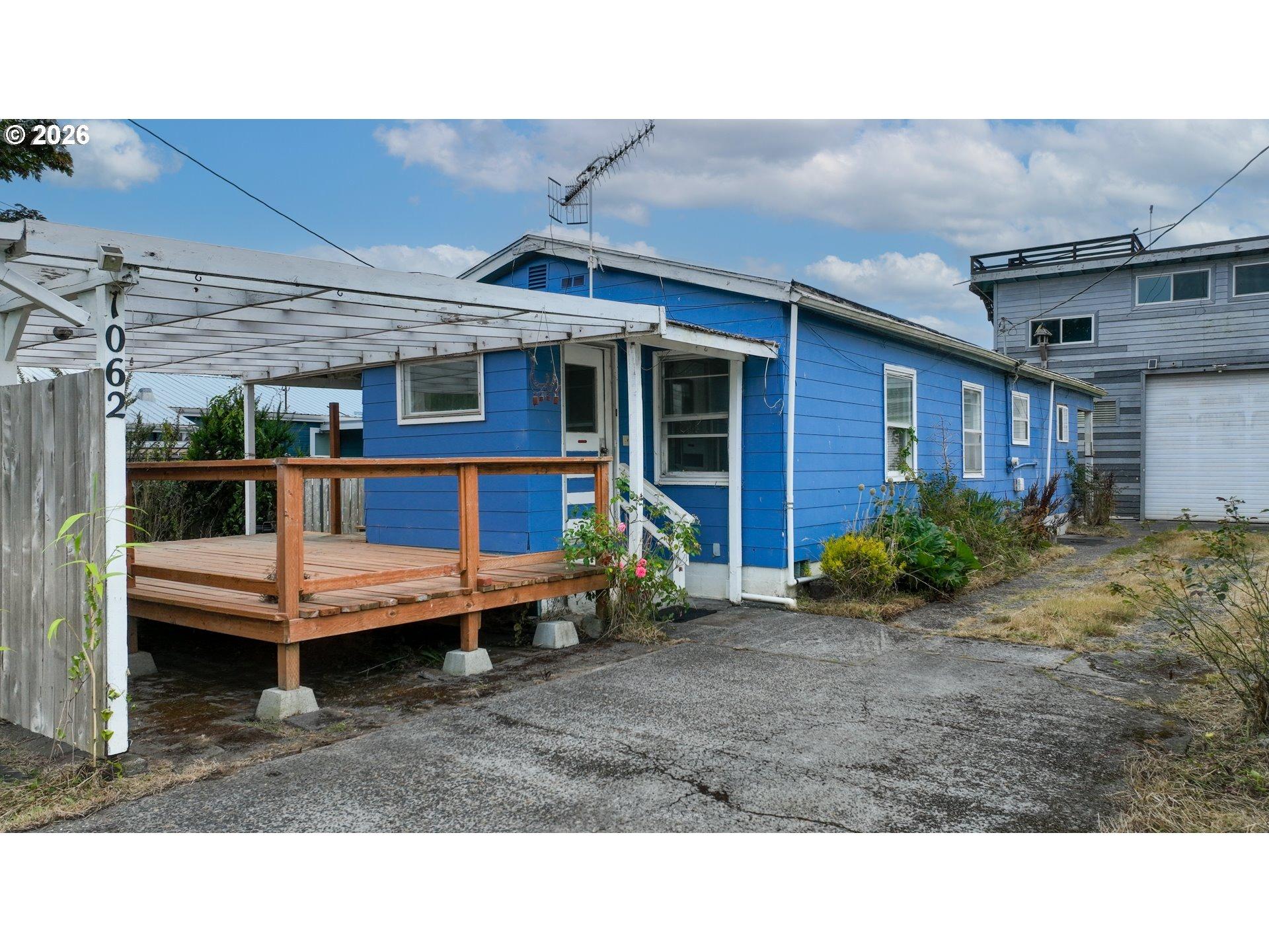 Nw Warrenton Dr, Warrenton, OR 97146