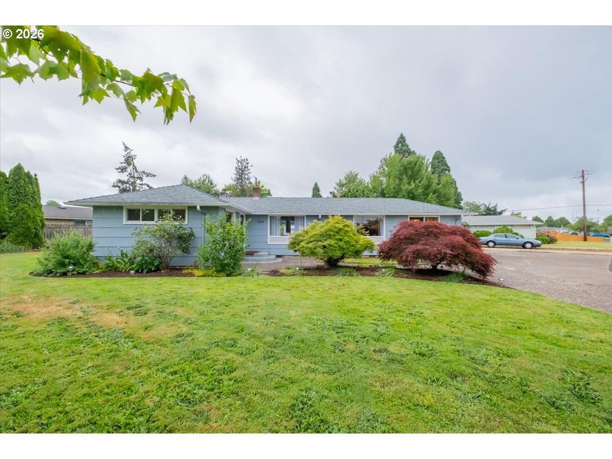 Circle Dr Se, Albany, OR 97322
