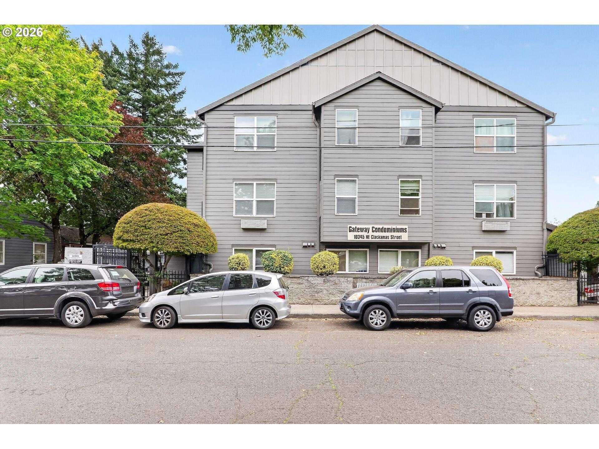Ne Clackamas St, Portland, OR 97220