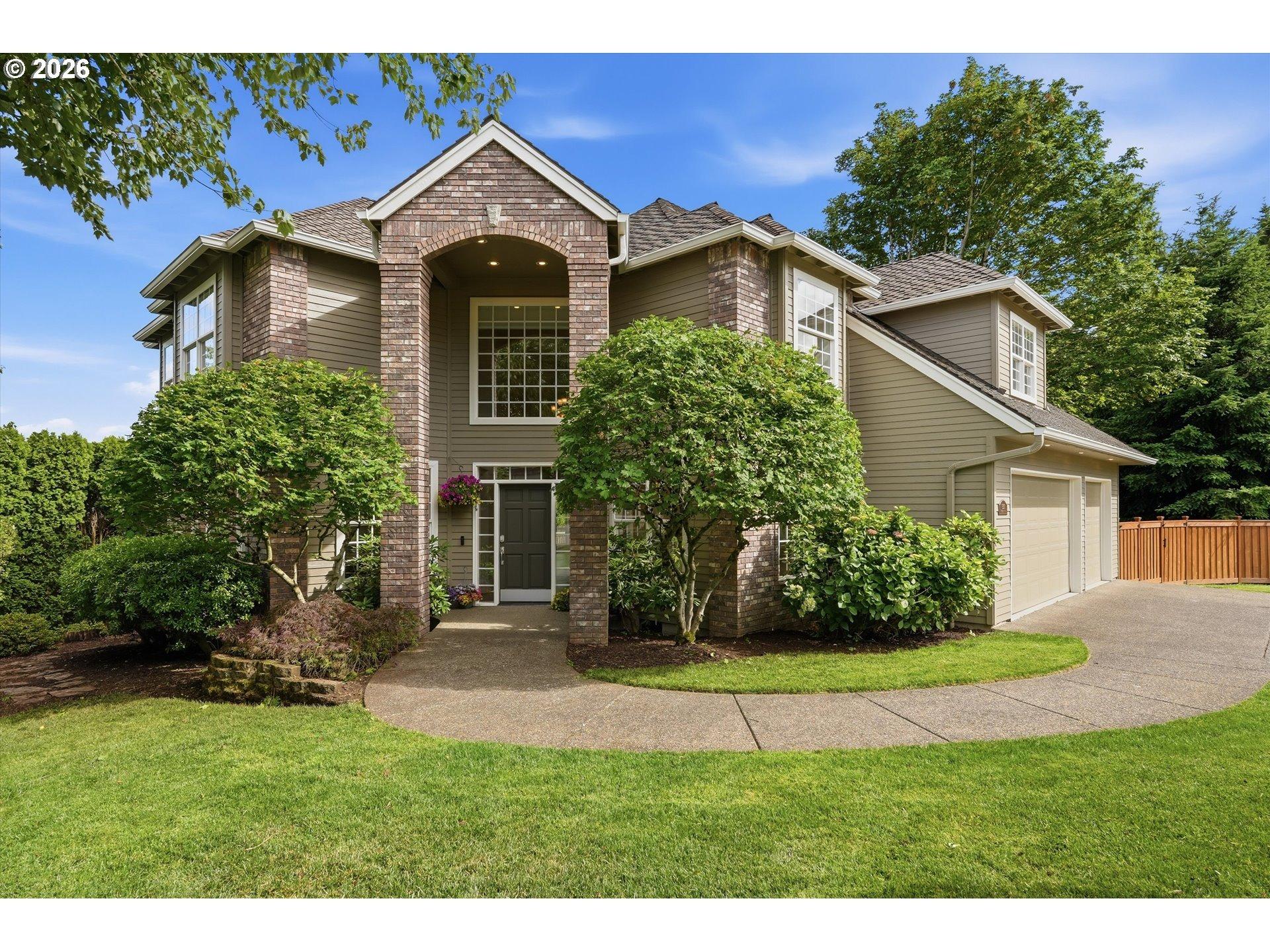 Crescent Dr, West Linn, OR 97068