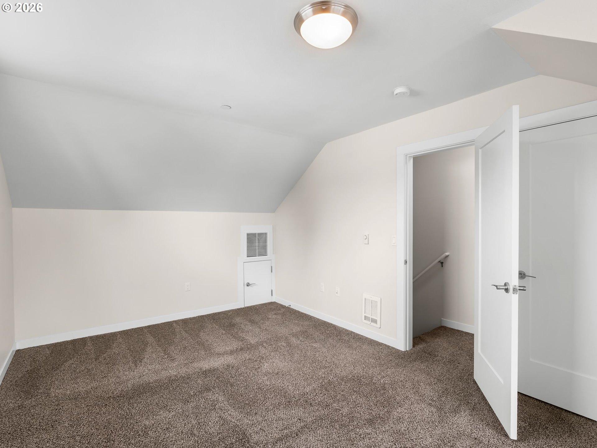 Ne 109th Ave, Portland, OR 97220