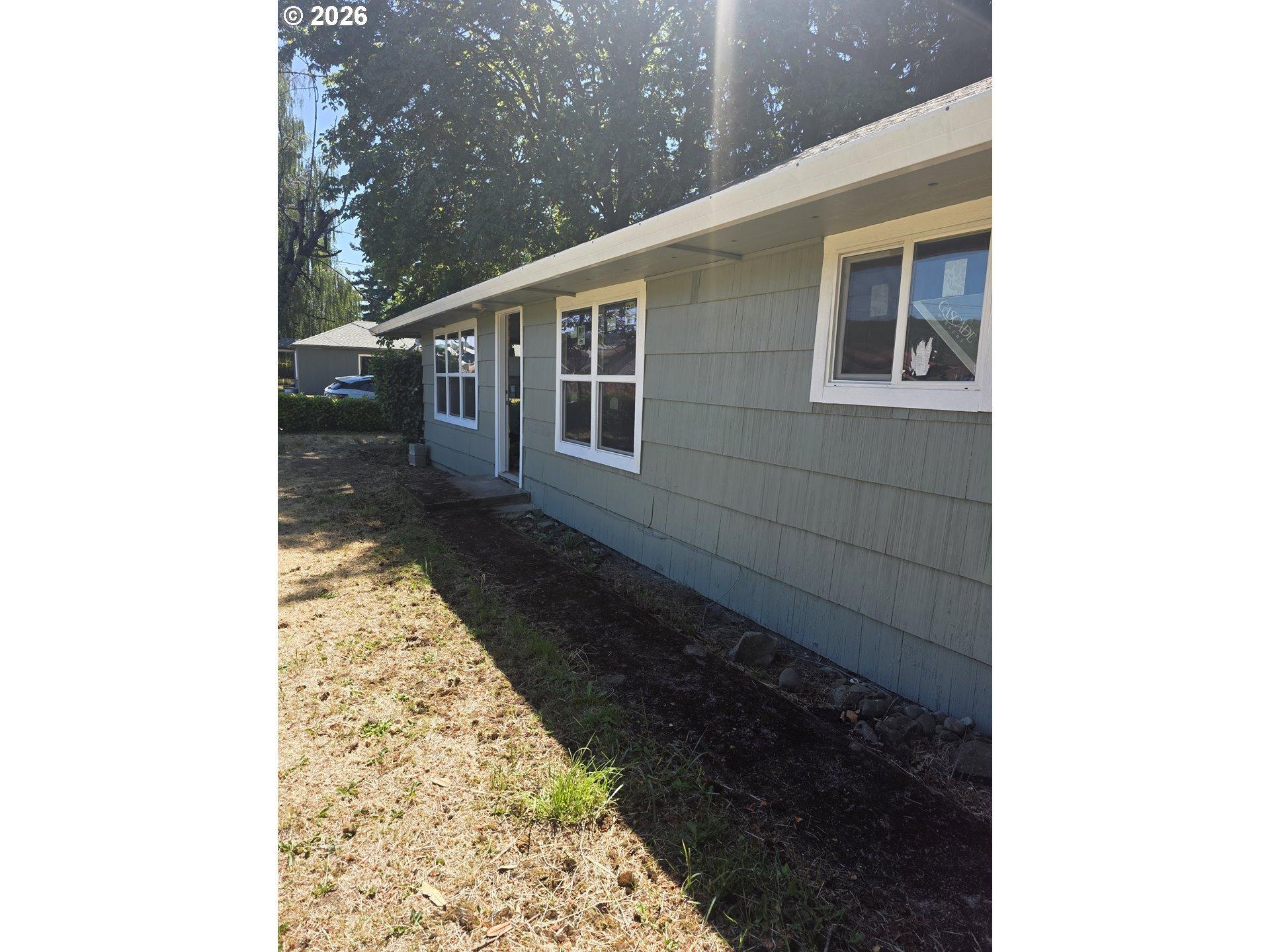 Sherman St, Amity, OR 97101