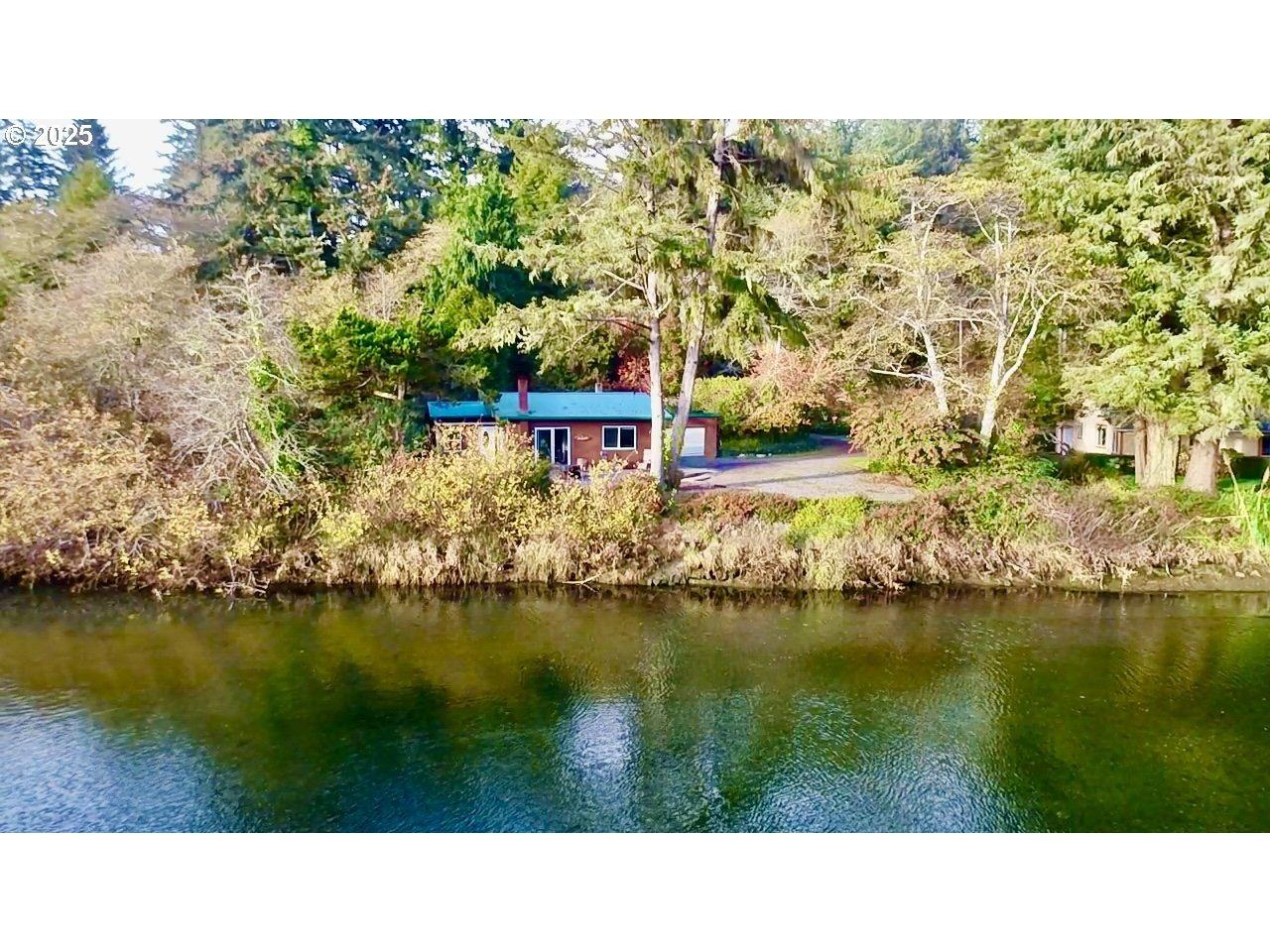 Winchuck River Rd, Brookings, OR 97415