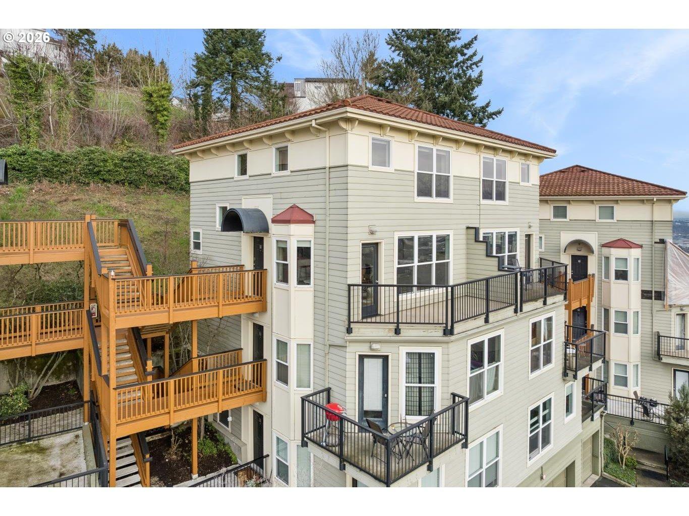 Nw Uptown Ter, Portland, OR 97210