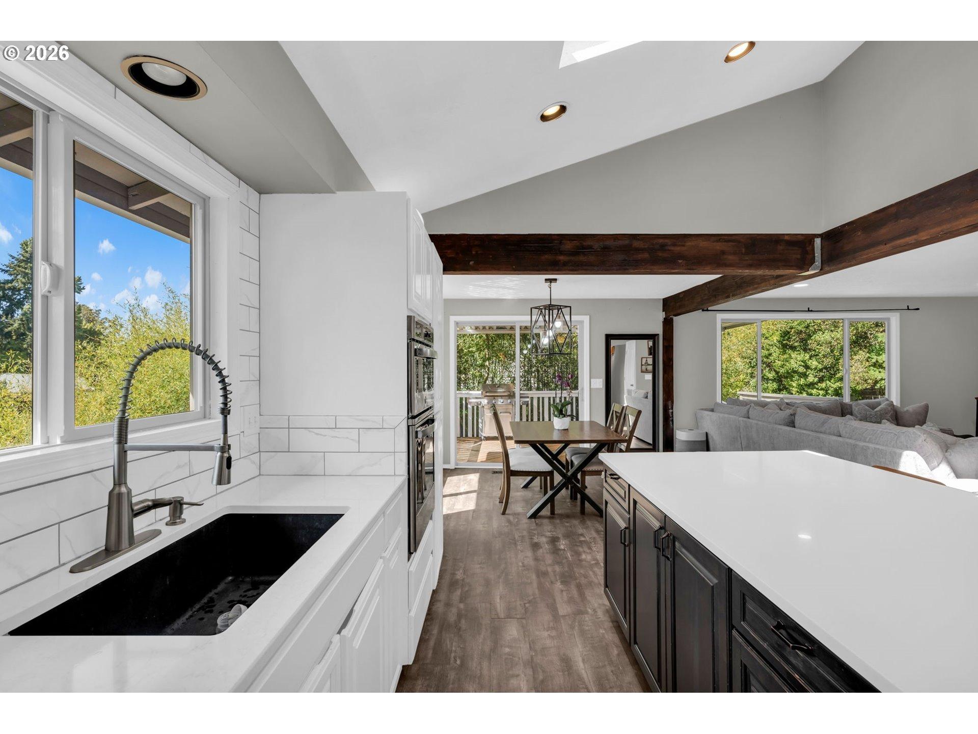 Se Clayson Ave, Portland, OR 97267