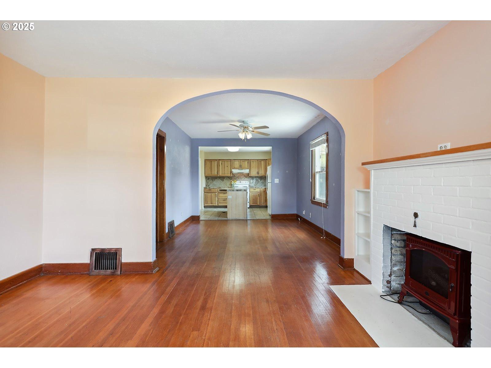 W Broadway St, Goldendale, WA 98620