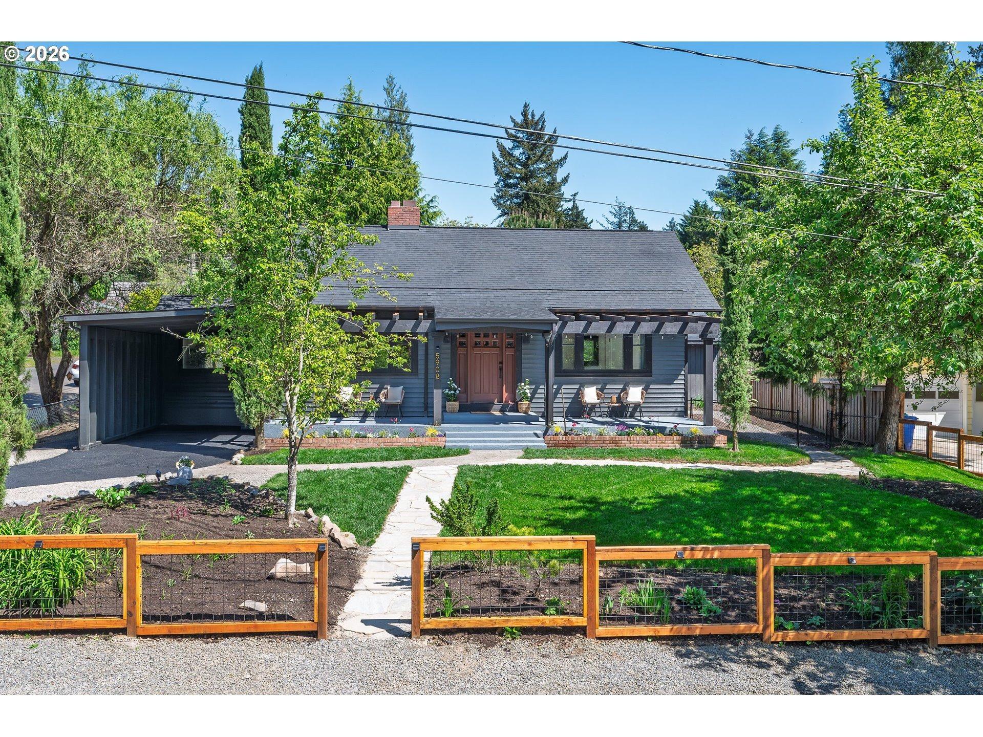 Sw 45th Ave, Portland, OR 97221