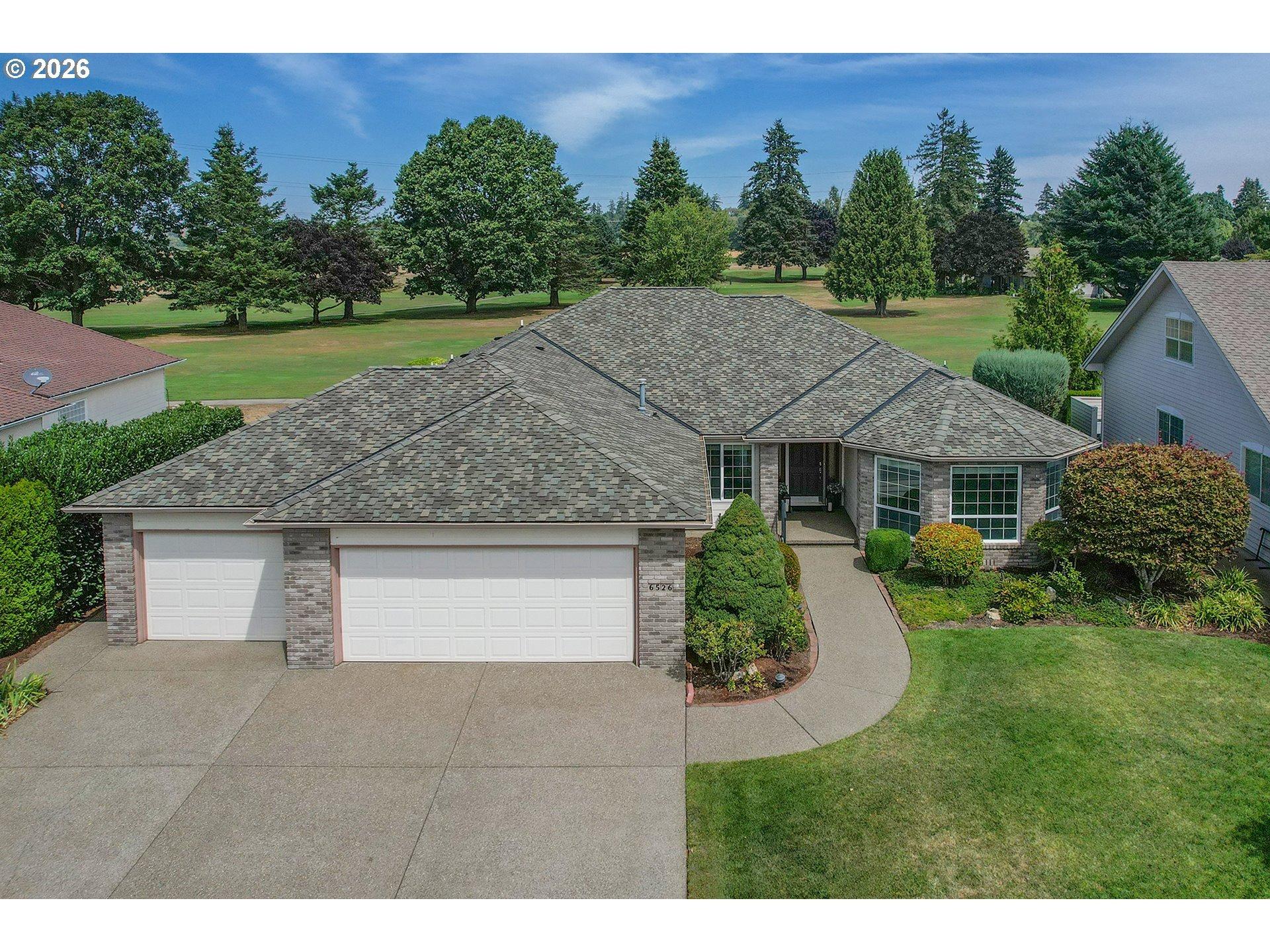 Hogan Dr N, Keizer, OR 97303