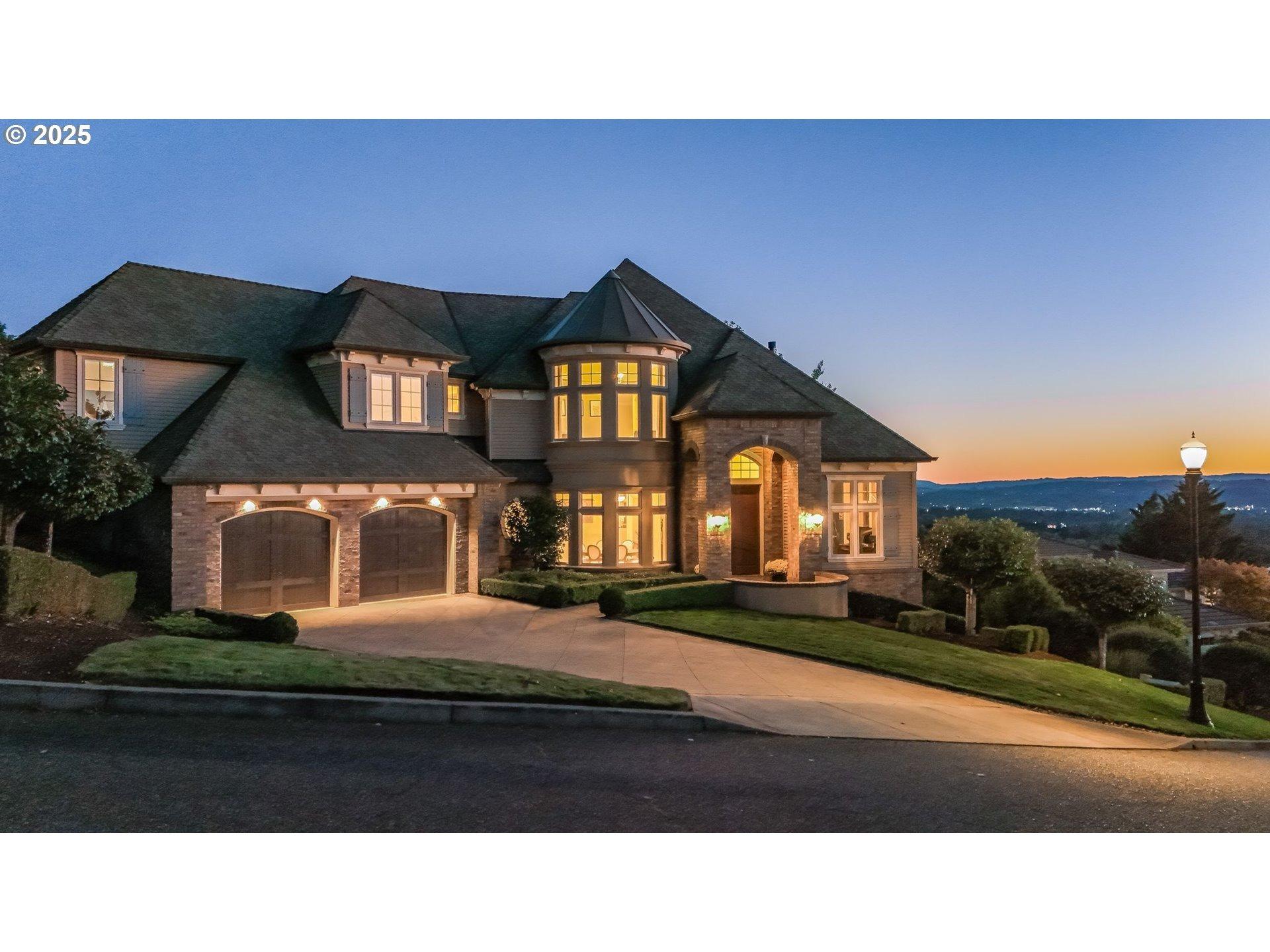 Nw Pinnacle Dr, Portland, OR 97229