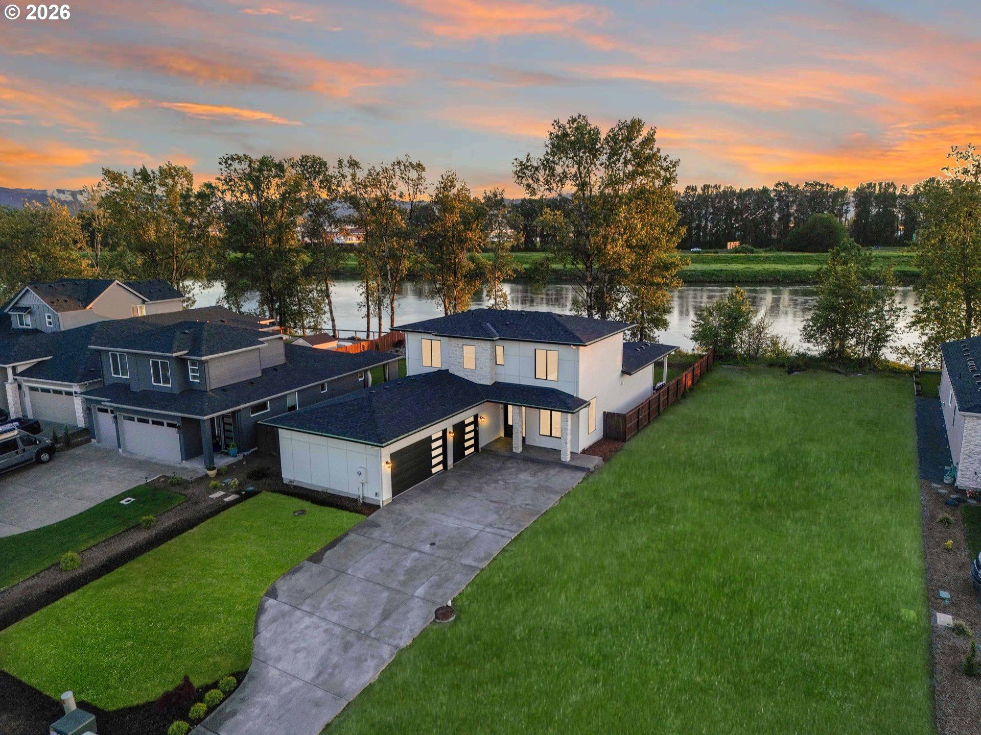 S River Rd, Kelso, WA 98626