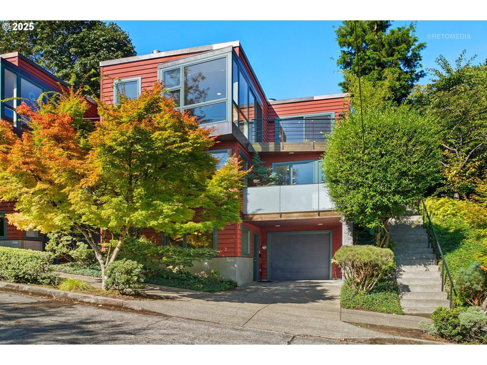 Sw View Point Ter, Portland, OR 97239
