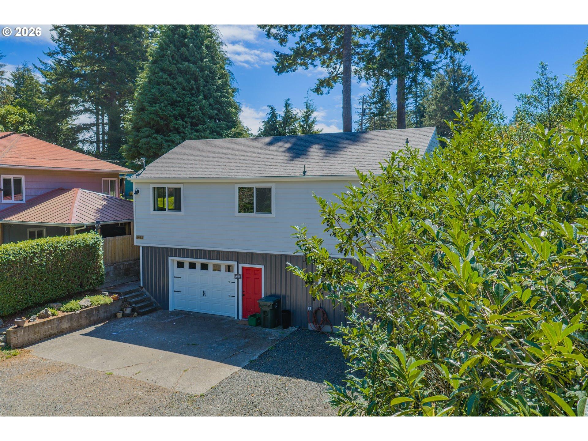 Kingwood Ave, Coos Bay, OR 97420