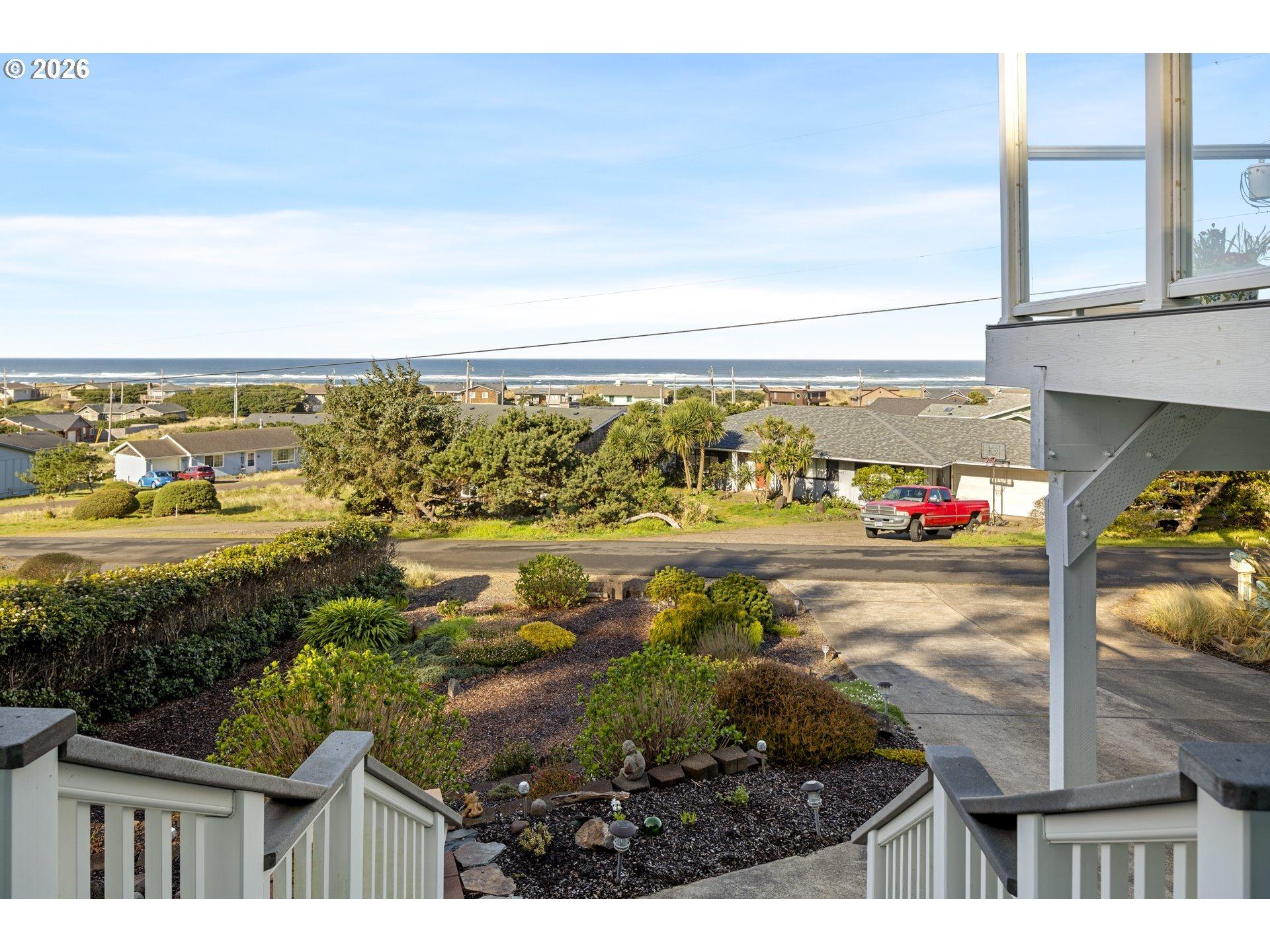 Nw Parker Ave, Waldport, OR 97394