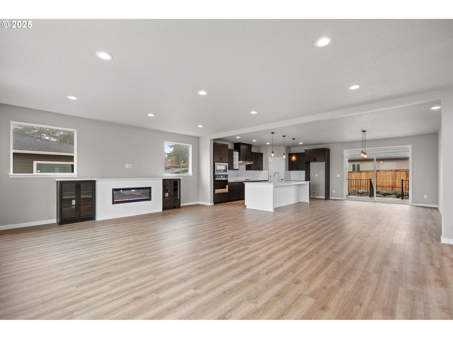 Nw 111th Cir, Vancouver, WA 98685