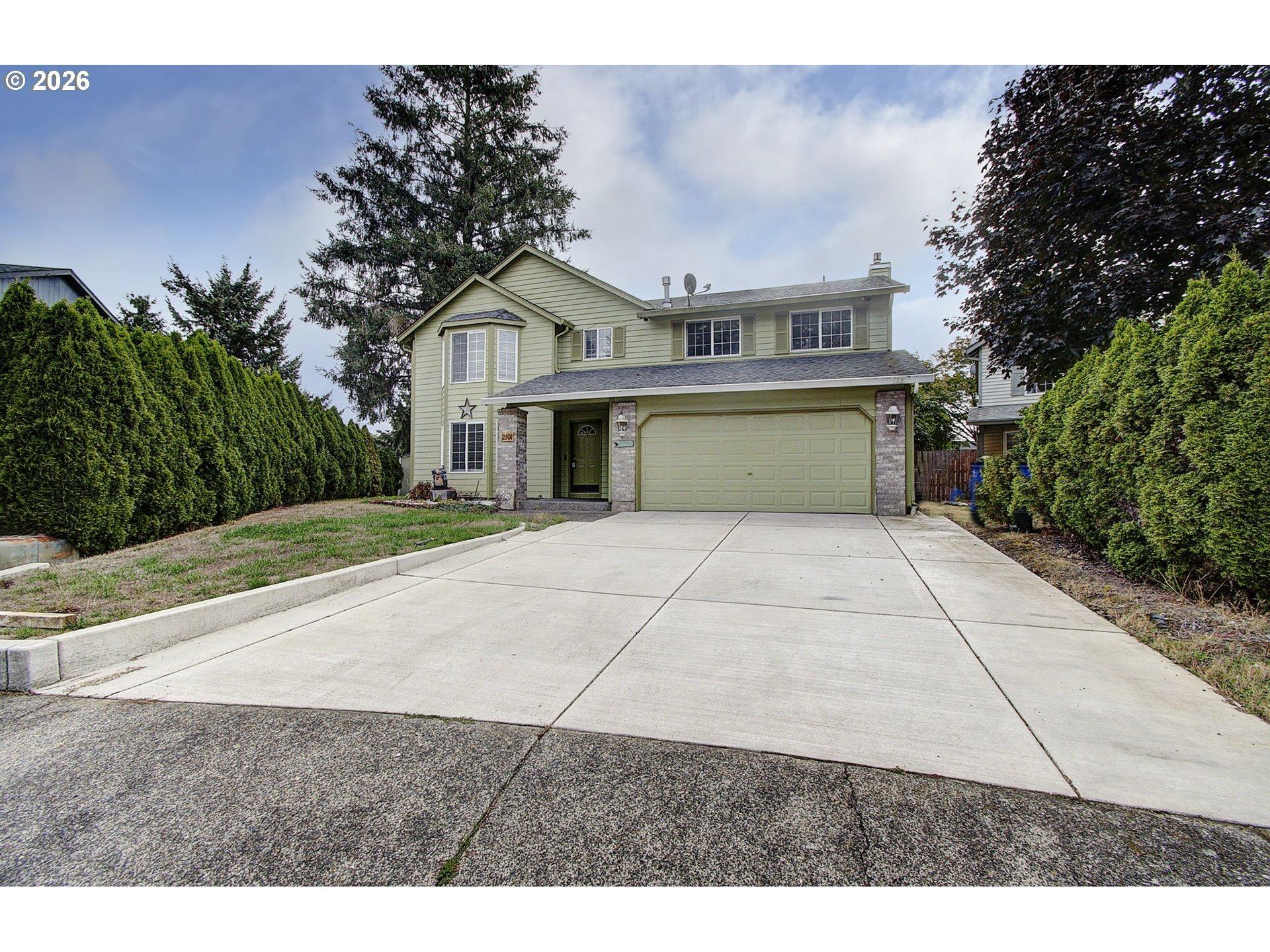 Ne 151st Ct, Vancouver, WA 98684