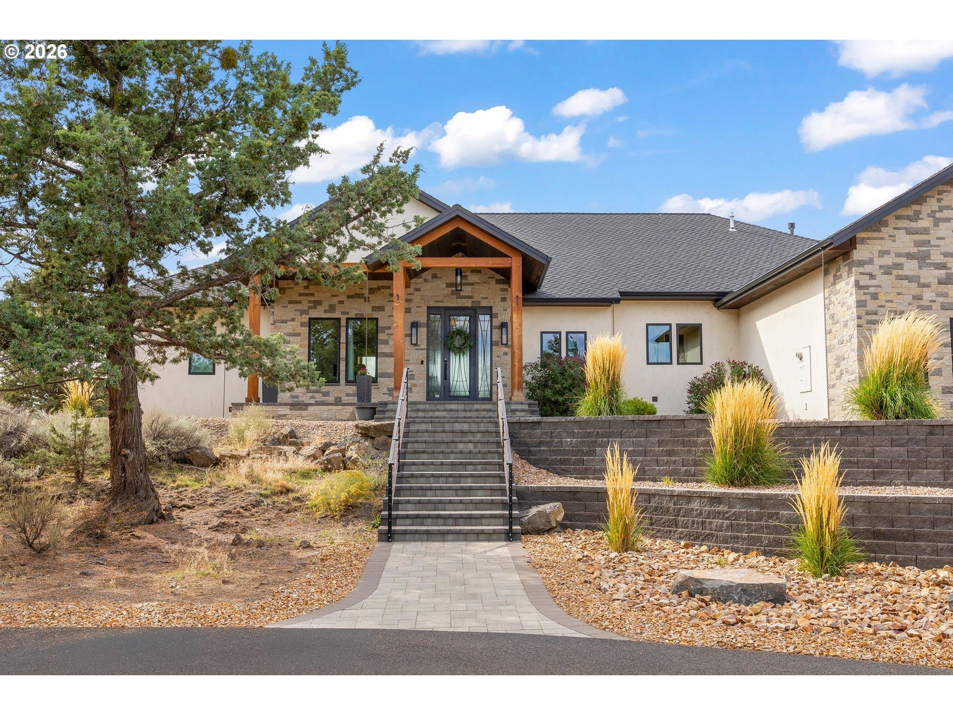 Montara Dr, Bend, OR 97701
