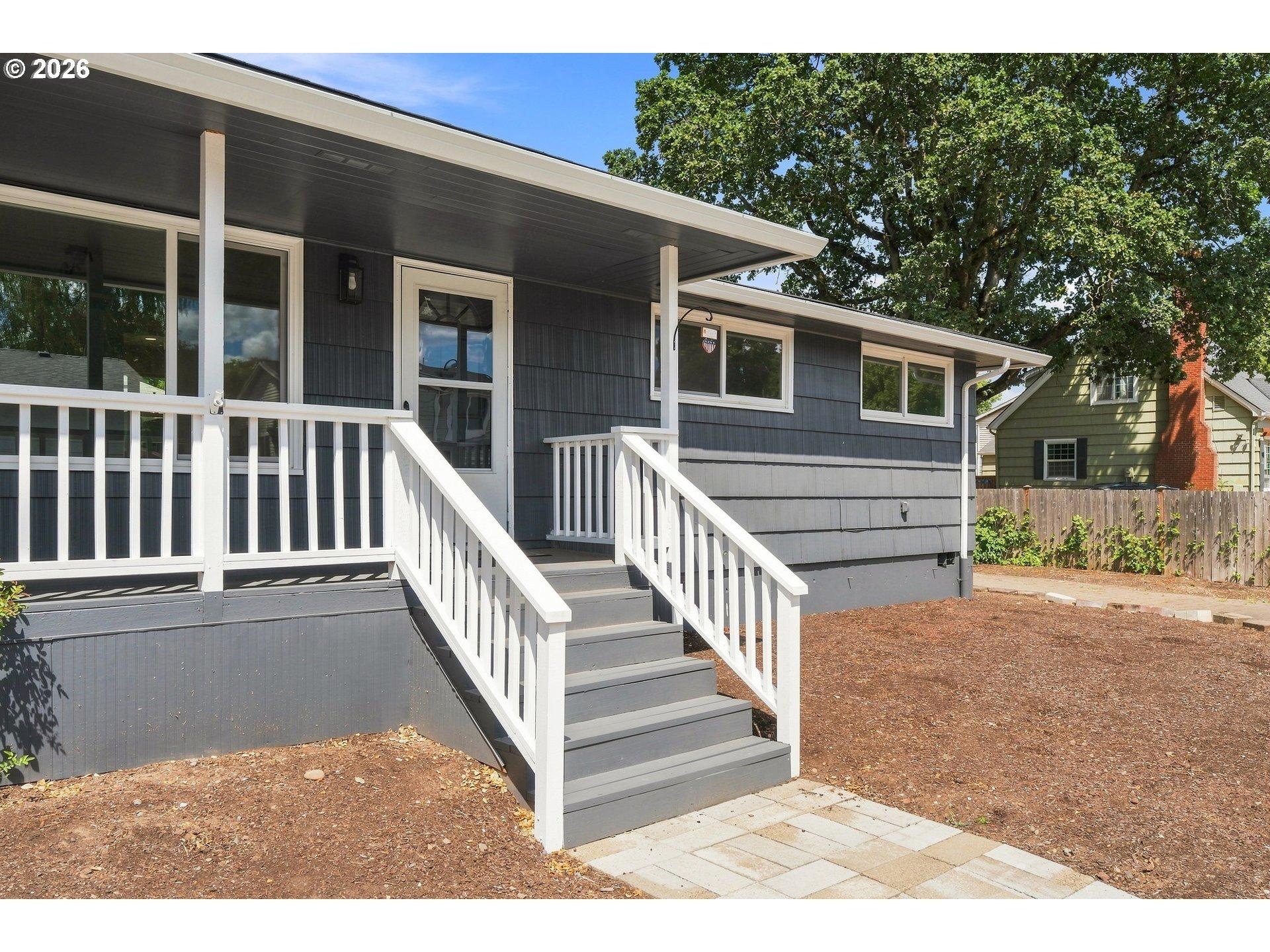 Se 157th Ave, Portland, OR 97233
